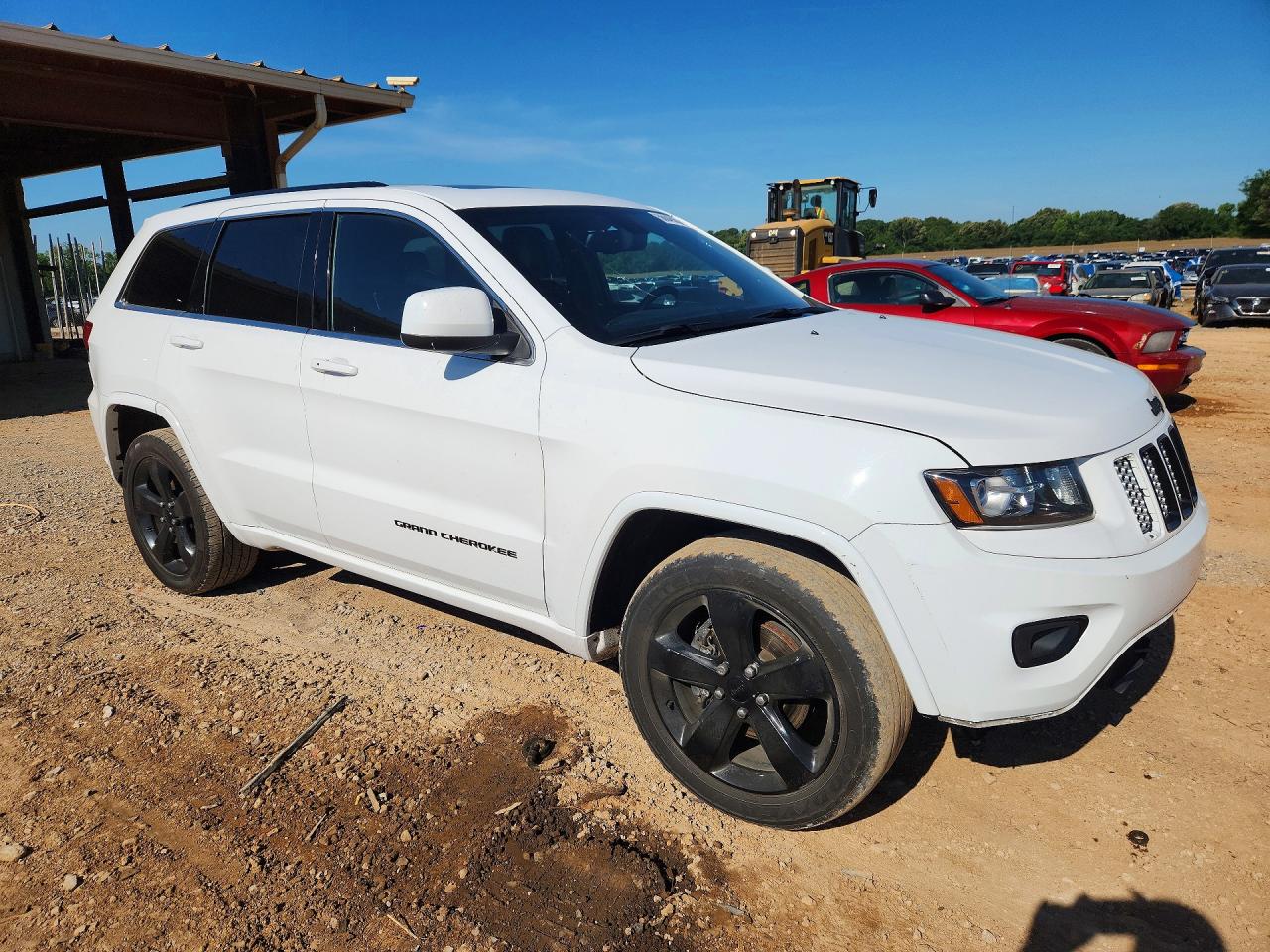 2015 Jeep Grand Cherokee Laredo White vin: 1C4RJEAG1FC915668