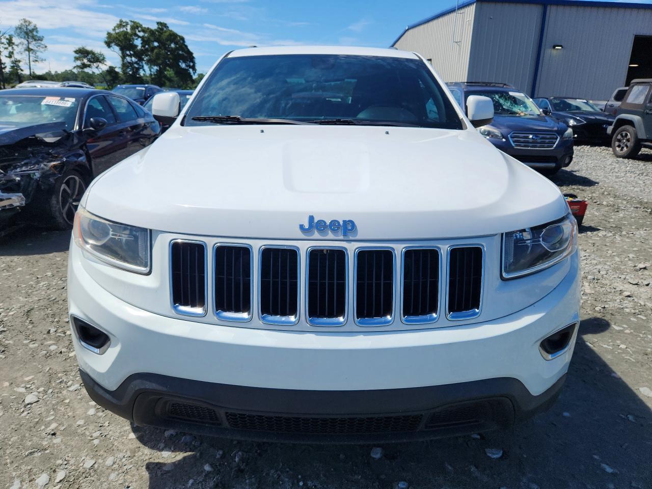 2015 Jeep Grand Cherokee Laredo White vin: 1C4RJEAG1FC926590
