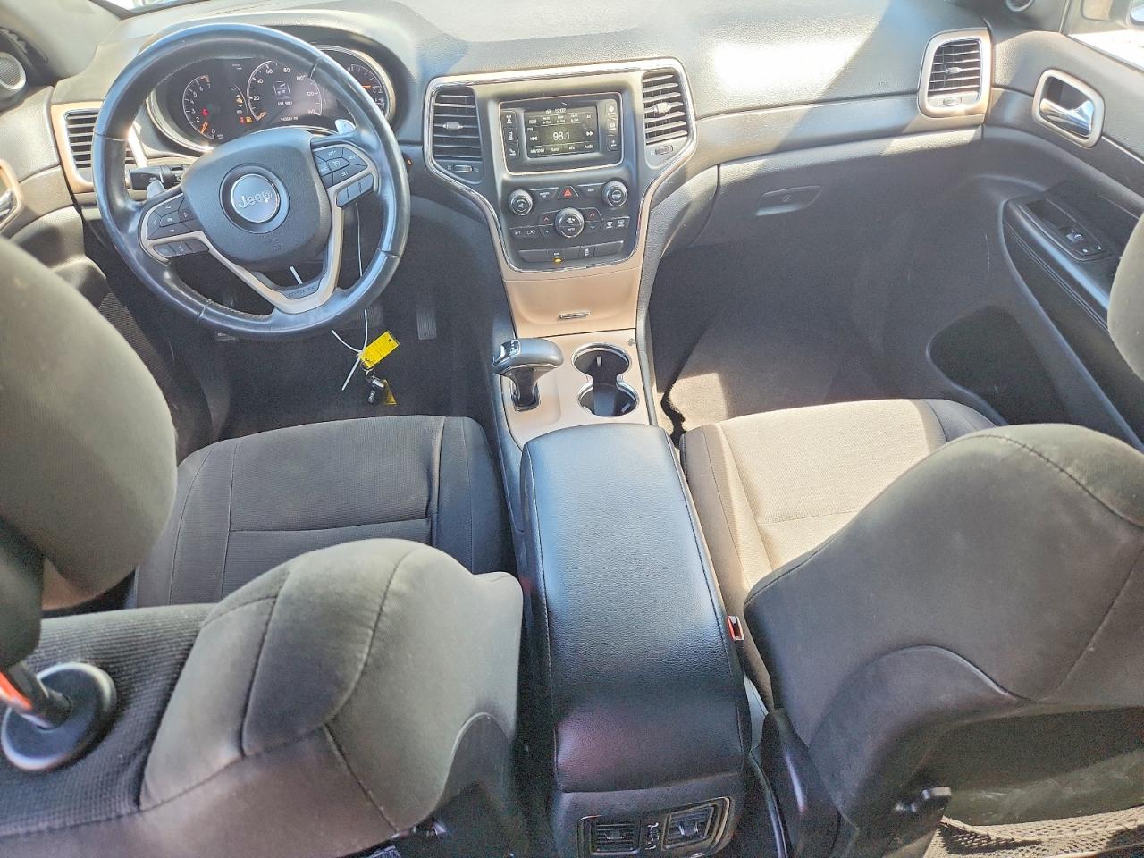 2015 Jeep Grand Cherokee Laredo White vin: 1C4RJEAG1FC926590
