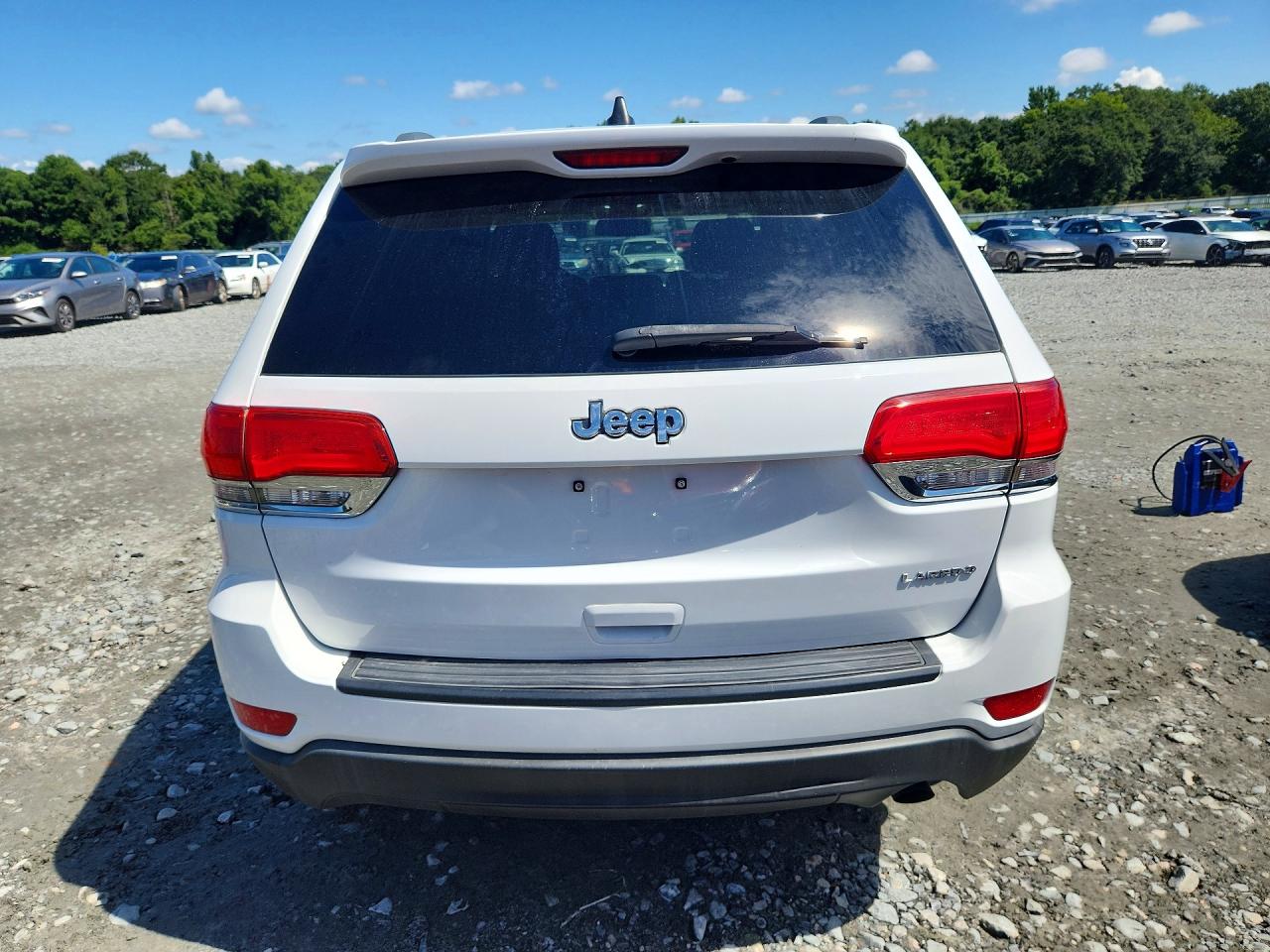 2015 Jeep Grand Cherokee Laredo White vin: 1C4RJEAG1FC926590
