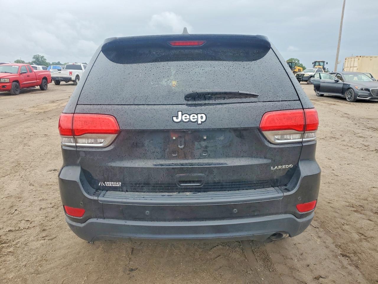 2018 Jeep Grand Cherokee Laredo Black vin: 1C4RJEAG1JC447305