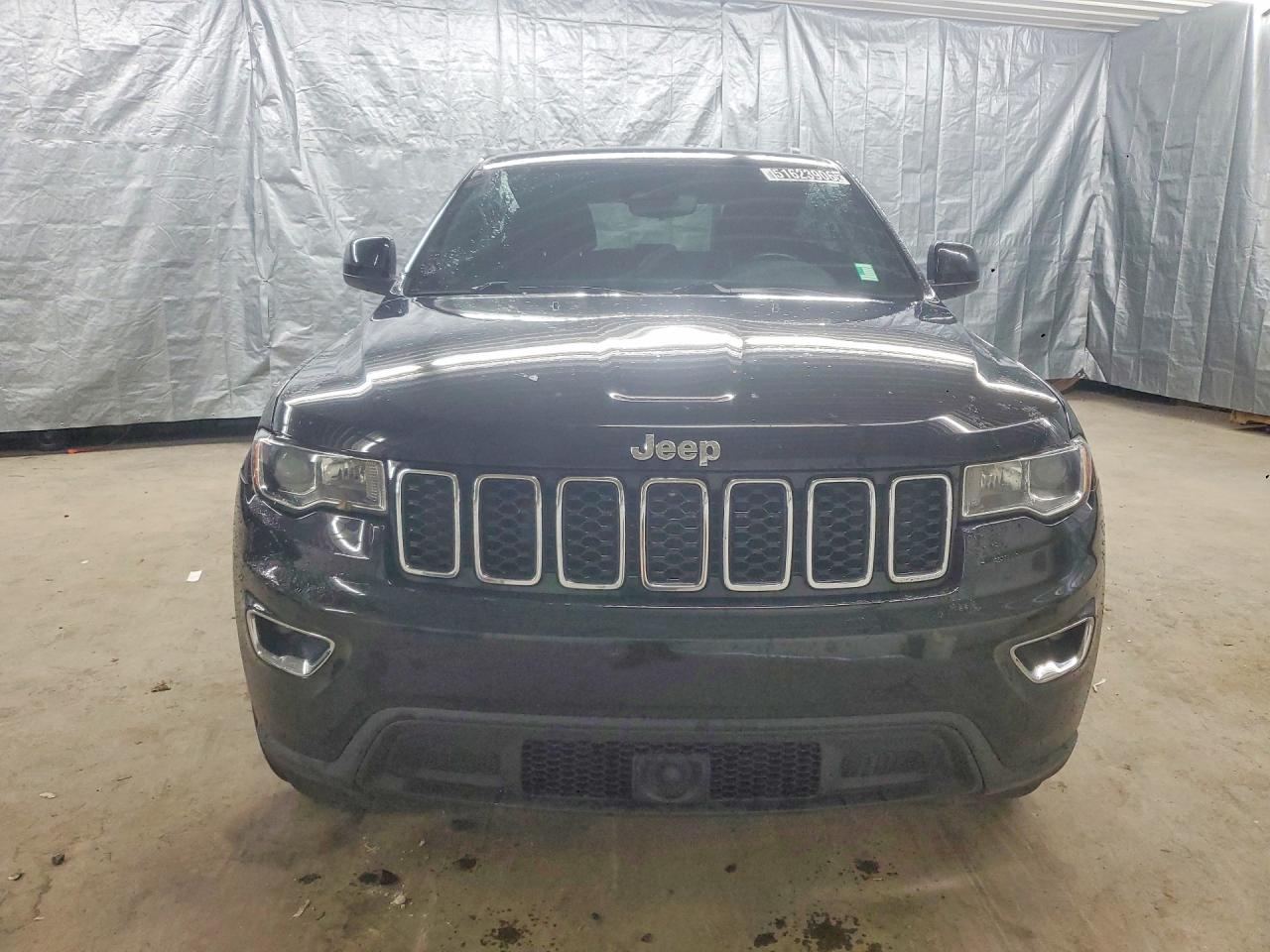 2021 Jeep Grand Cherokee Laredo Black vin: 1C4RJEAG1MC680752