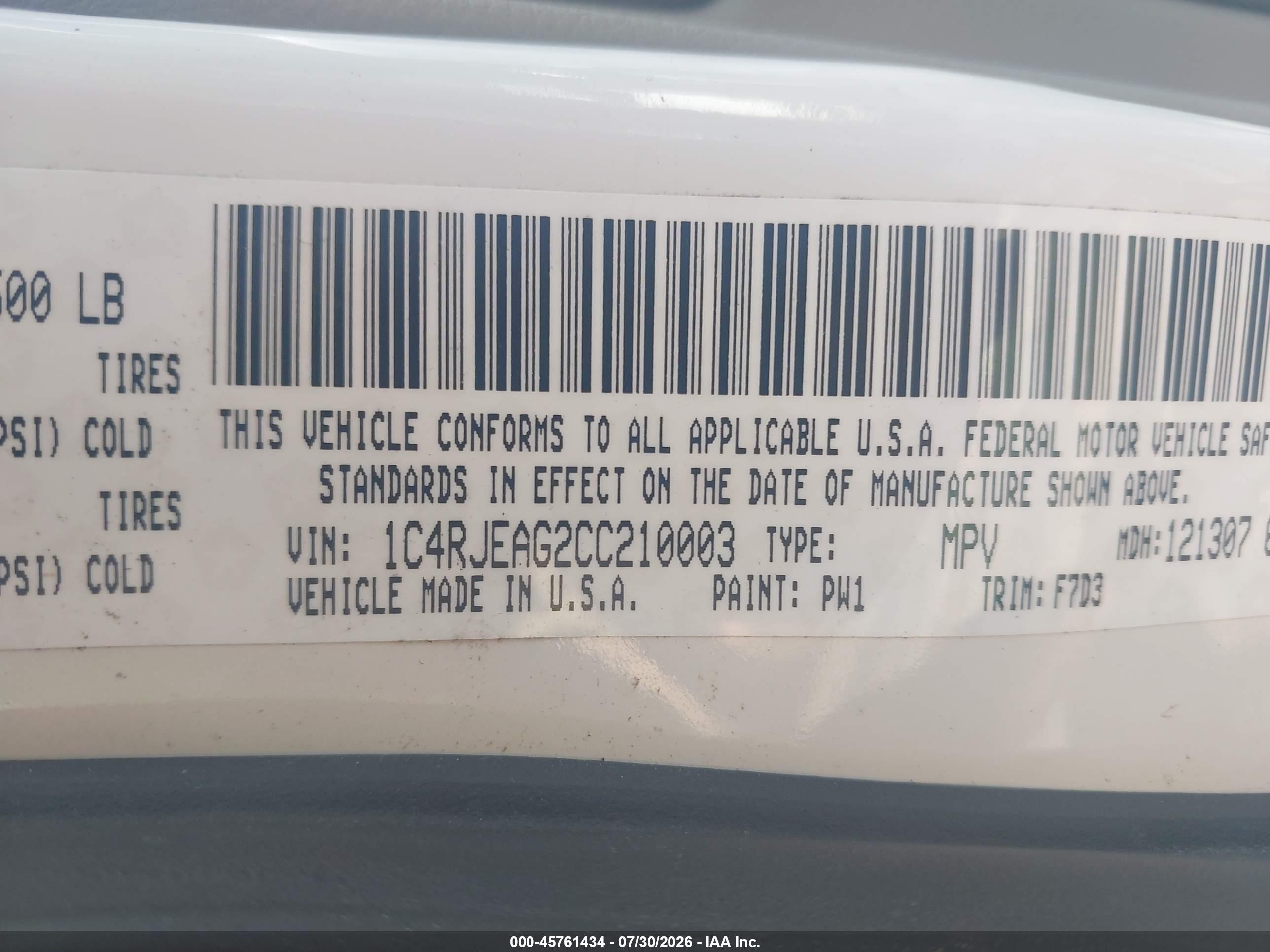 2012 Jeep Grand Cherokee Laredo White vin: 1C4RJEAG2CC210003