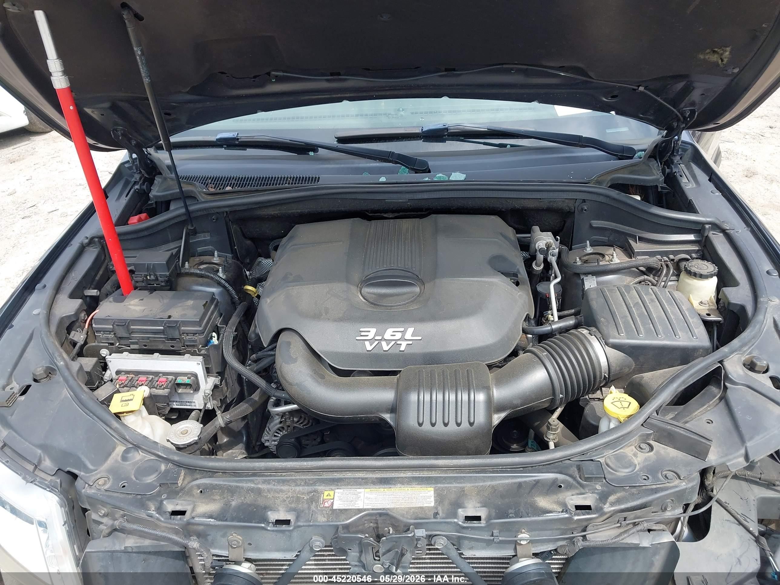 2013 Jeep Grand Cherokee Laredo Gray vin: 1C4RJEAG2DC569644