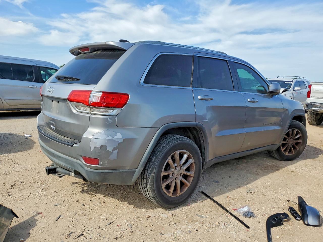 2014 Jeep Grand Cherokee Laredo Серебряный vin: 1C4RJEAG2EC281463