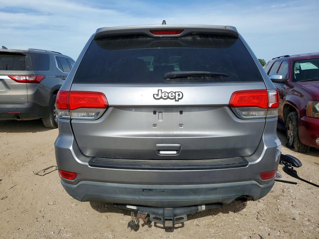 2014 Jeep Grand Cherokee Laredo Серебряный vin: 1C4RJEAG2EC281463