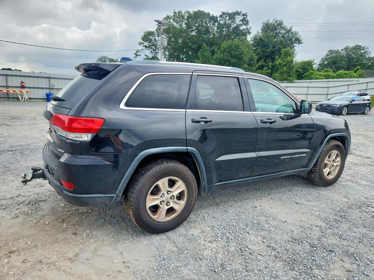 2015 Jeep Grand Cherokee Laredo Black vin: 1C4RJEAG2FC167397