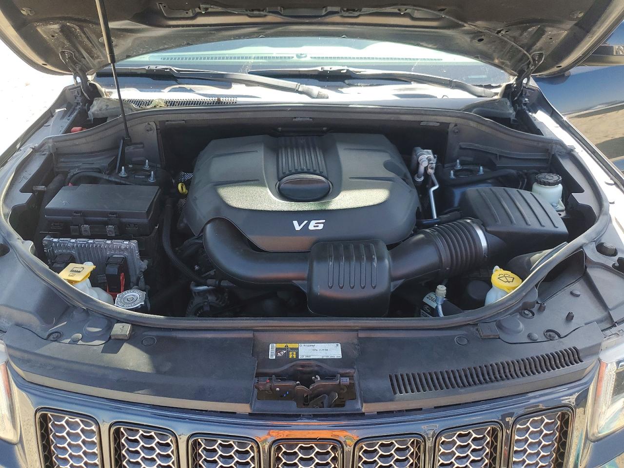 2015 Jeep Grand Cherokee Laredo Black vin: 1C4RJEAG2FC231048