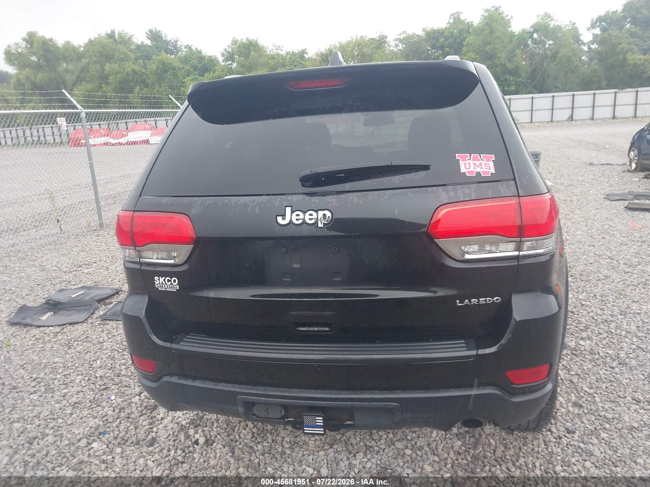 2015 Jeep Grand Cherokee Laredo Black vin: 1C4RJEAG2FC653983