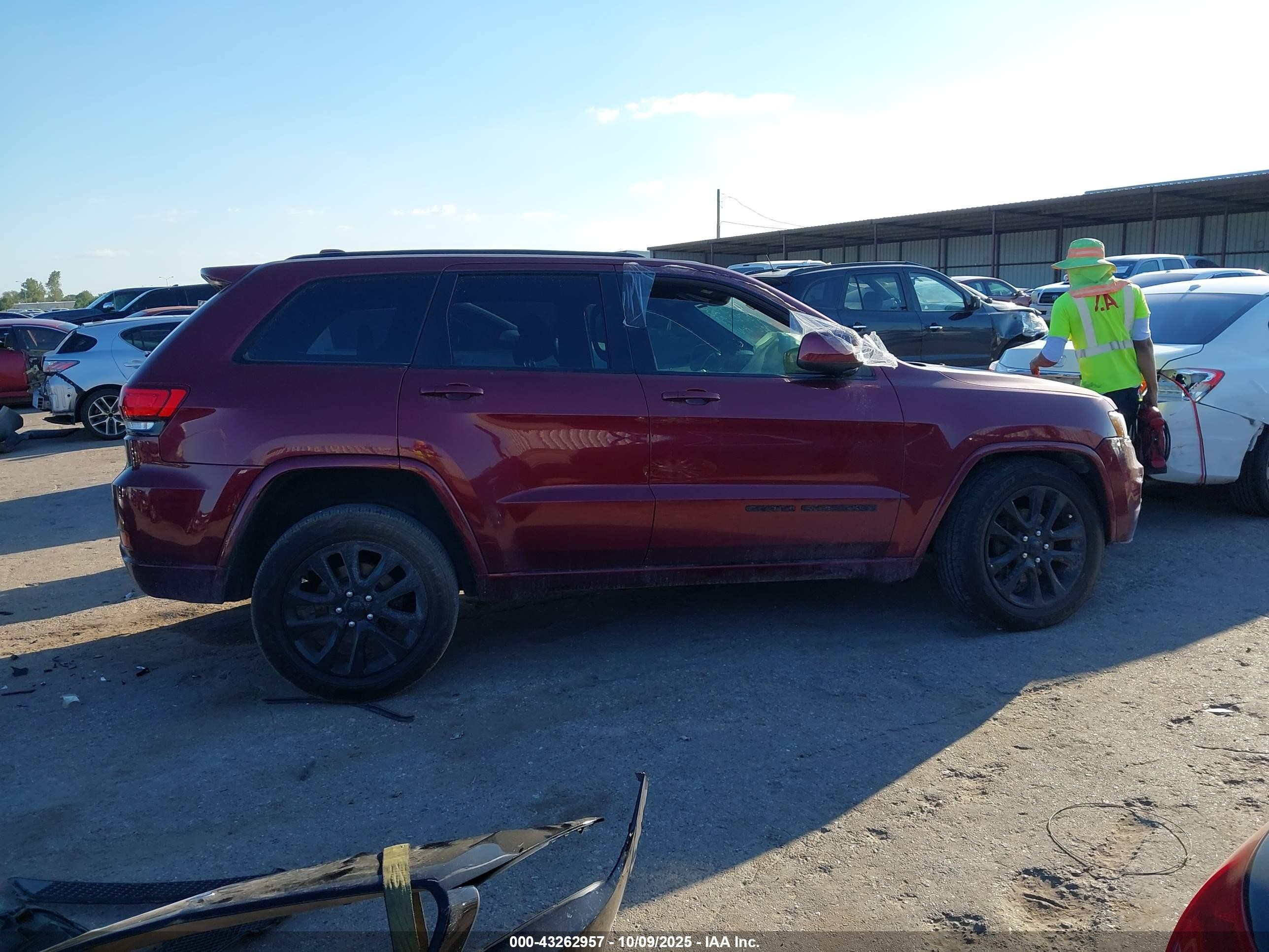 2019 Jeep Grand Cherokee Altitude 4x2 Red vin: 1C4RJEAG2KC839260