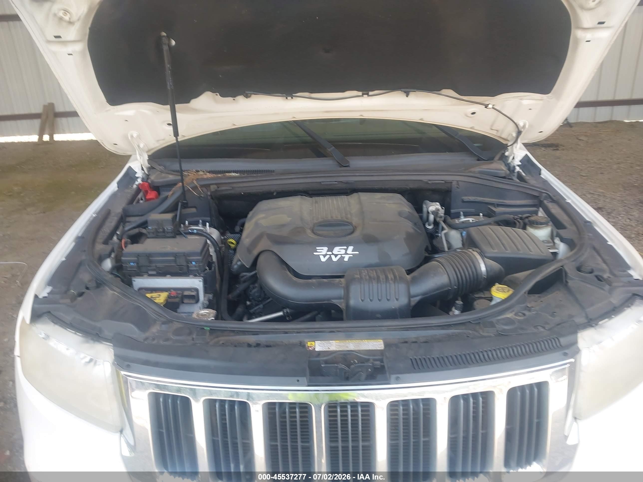 2012 Jeep Grand Cherokee Laredo White vin: 1C4RJEAG3CC177416