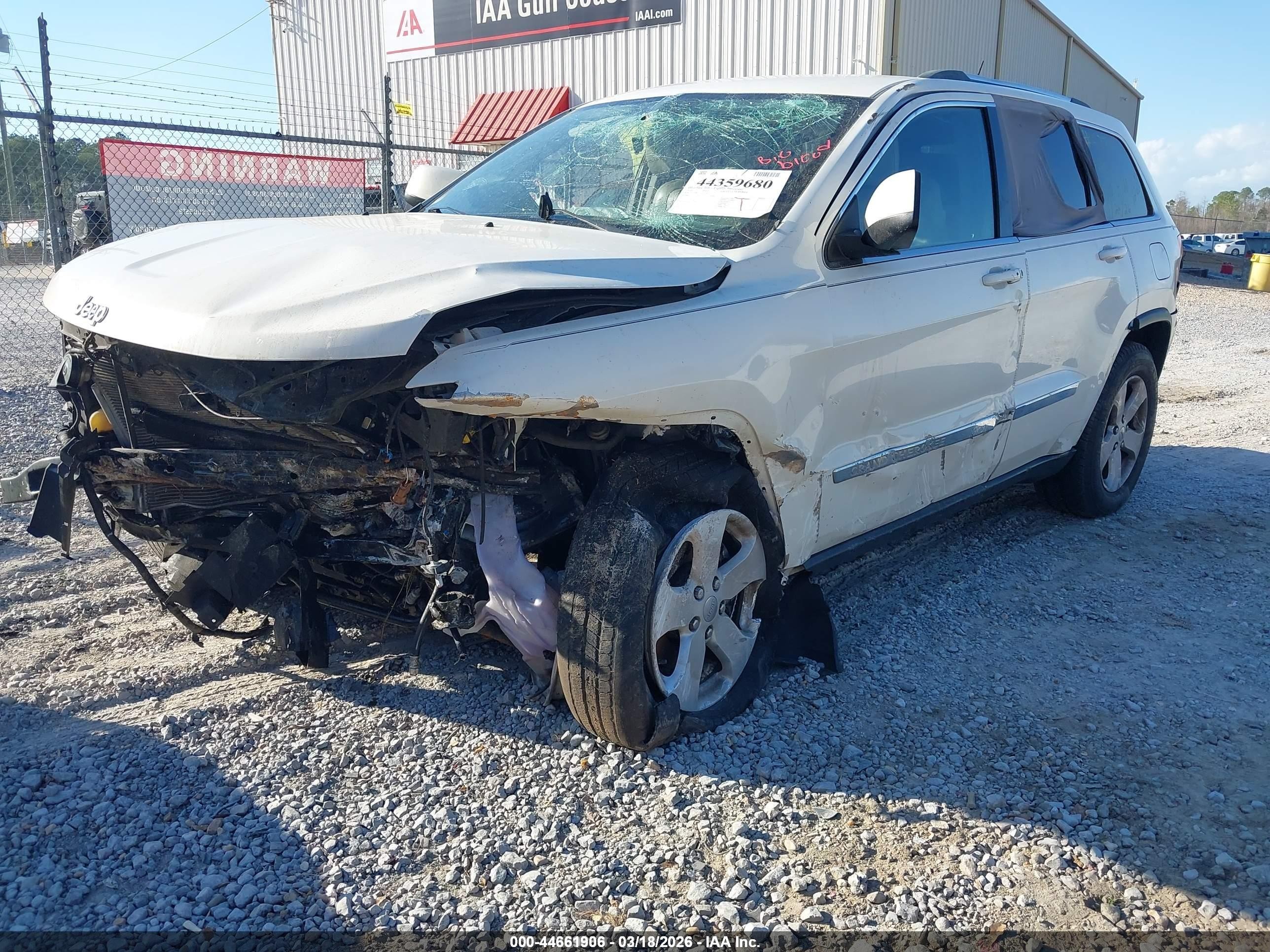 2012 Jeep Grand Cherokee Laredo Белый vin: 1C4RJEAG3CC259517