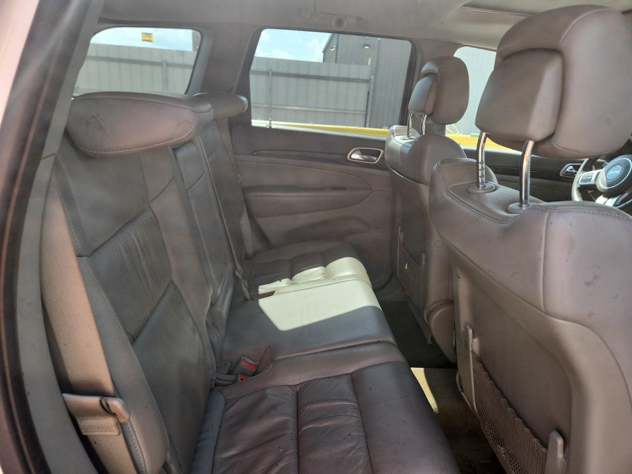 2012 Jeep Grand Cherokee Laredo White vin: 1C4RJEAG3CC291111
