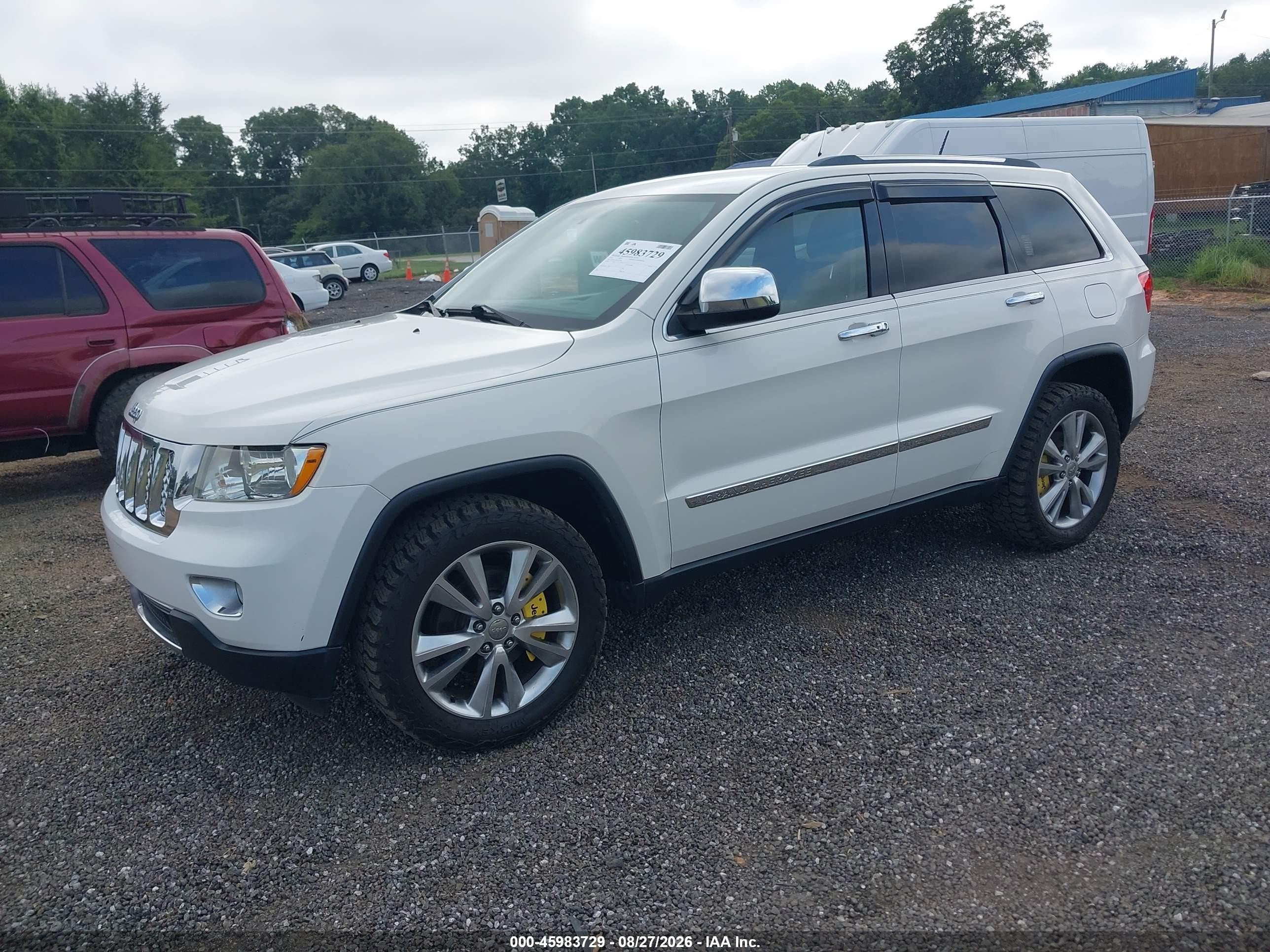 2012 Jeep Grand Cherokee Laredo White vin: 1C4RJEAG3CC311499