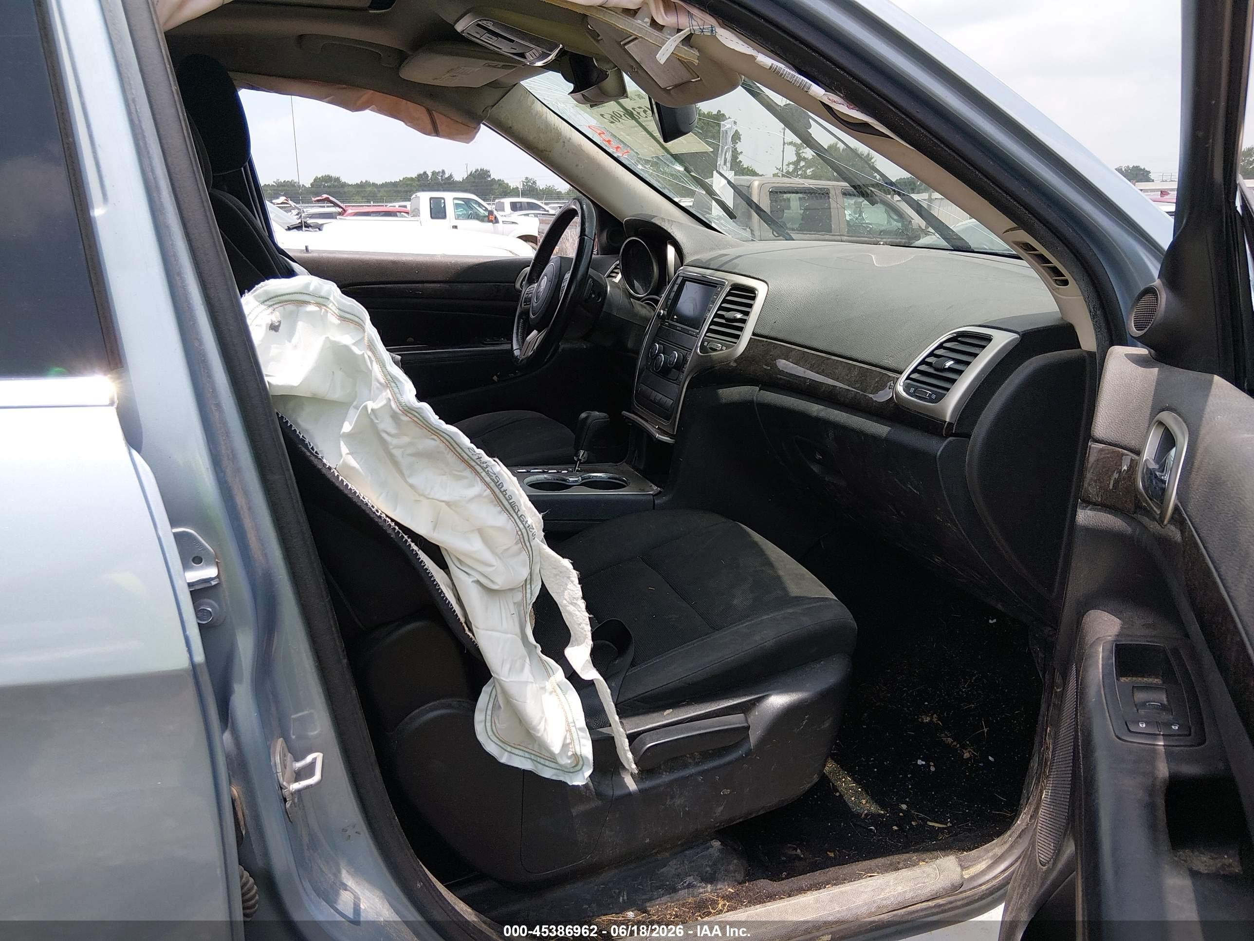 2013 Jeep Grand Cherokee Laredo Blue vin: 1C4RJEAG3DC550133