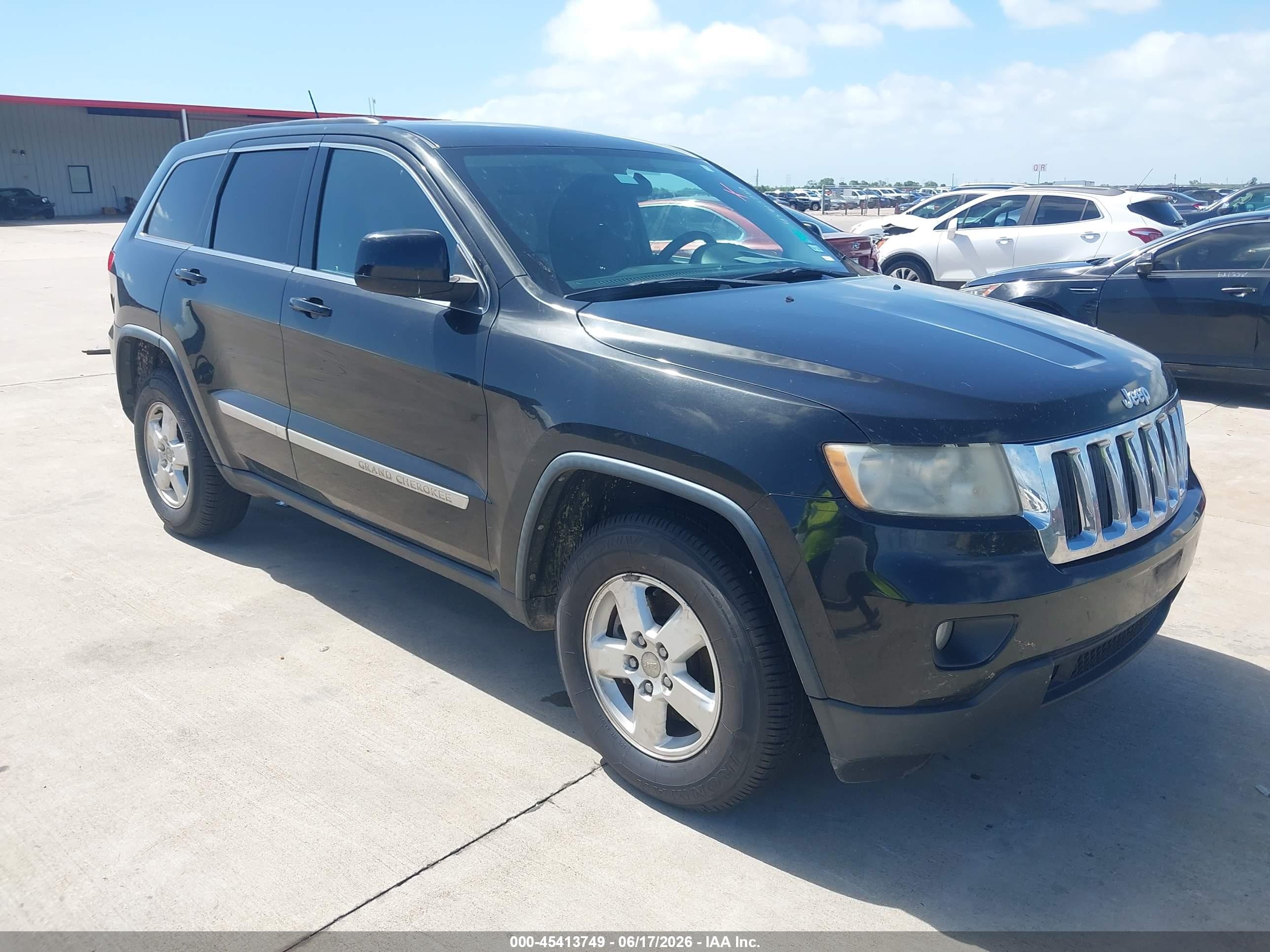 2013 Jeep Grand Cherokee Laredo Black vin: 1C4RJEAG3DC646683