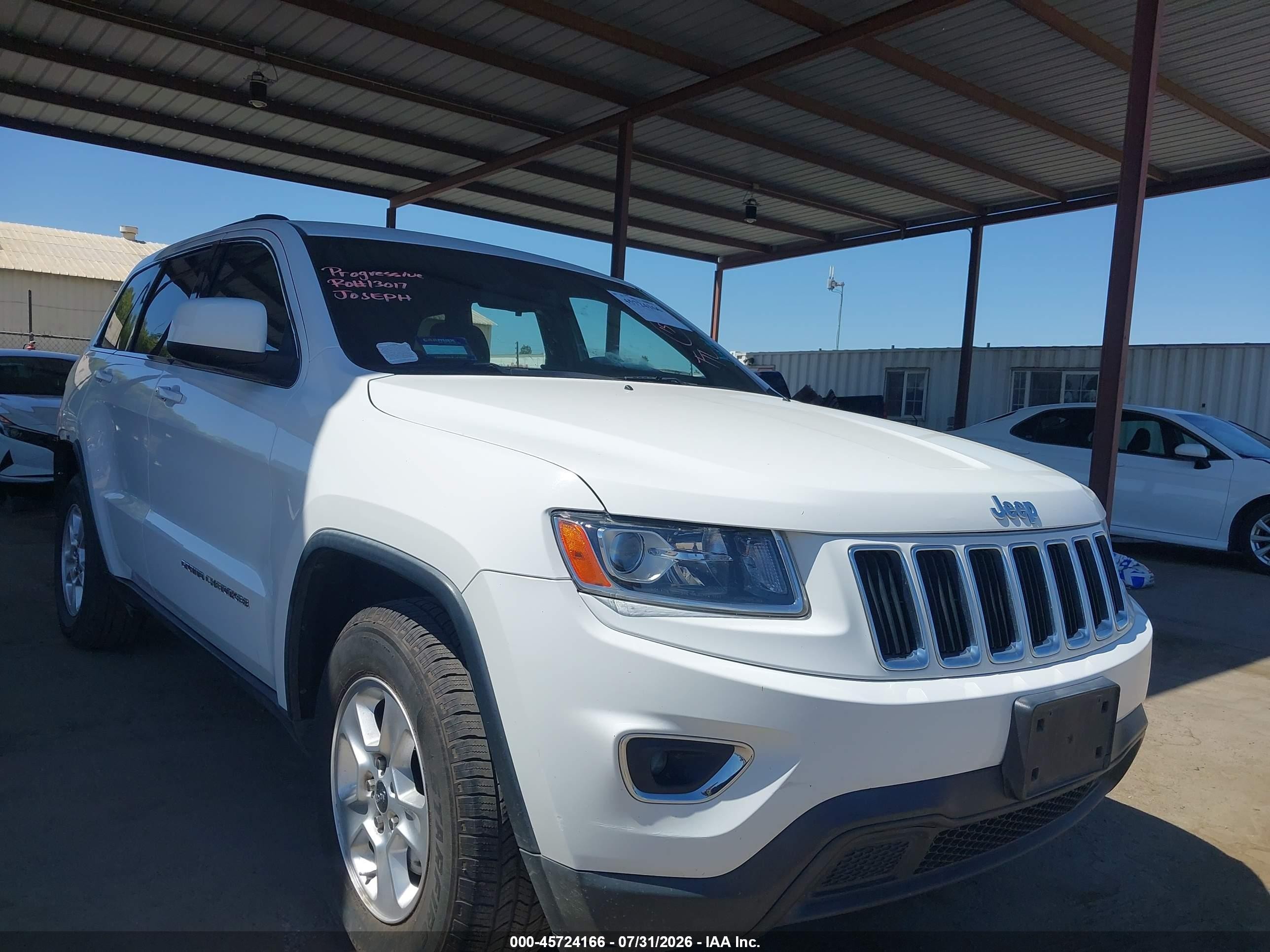 2014 Jeep Grand Cherokee Laredo Белый vin: 1C4RJEAG3EC120166