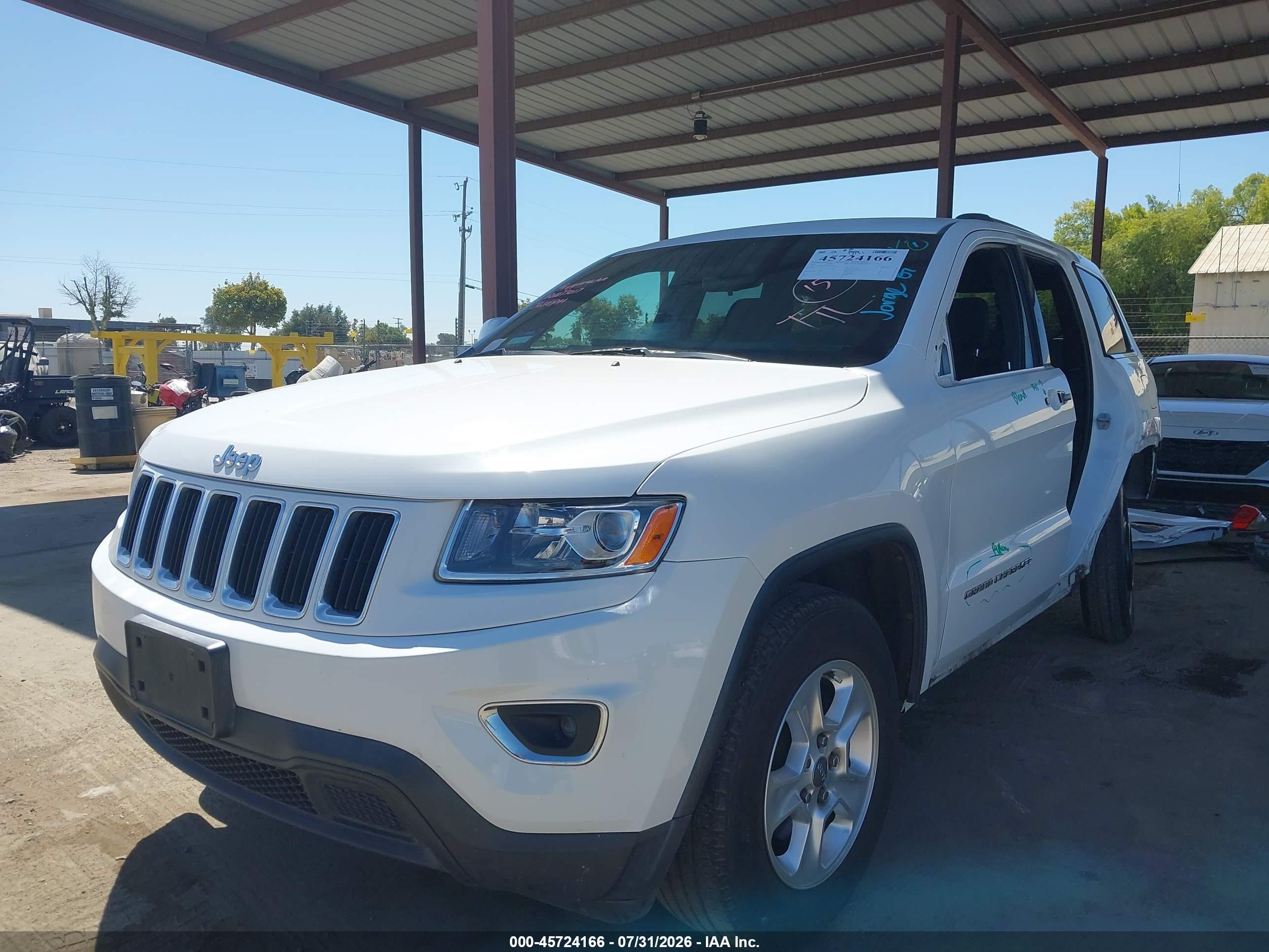 2014 Jeep Grand Cherokee Laredo White vin: 1C4RJEAG3EC120166