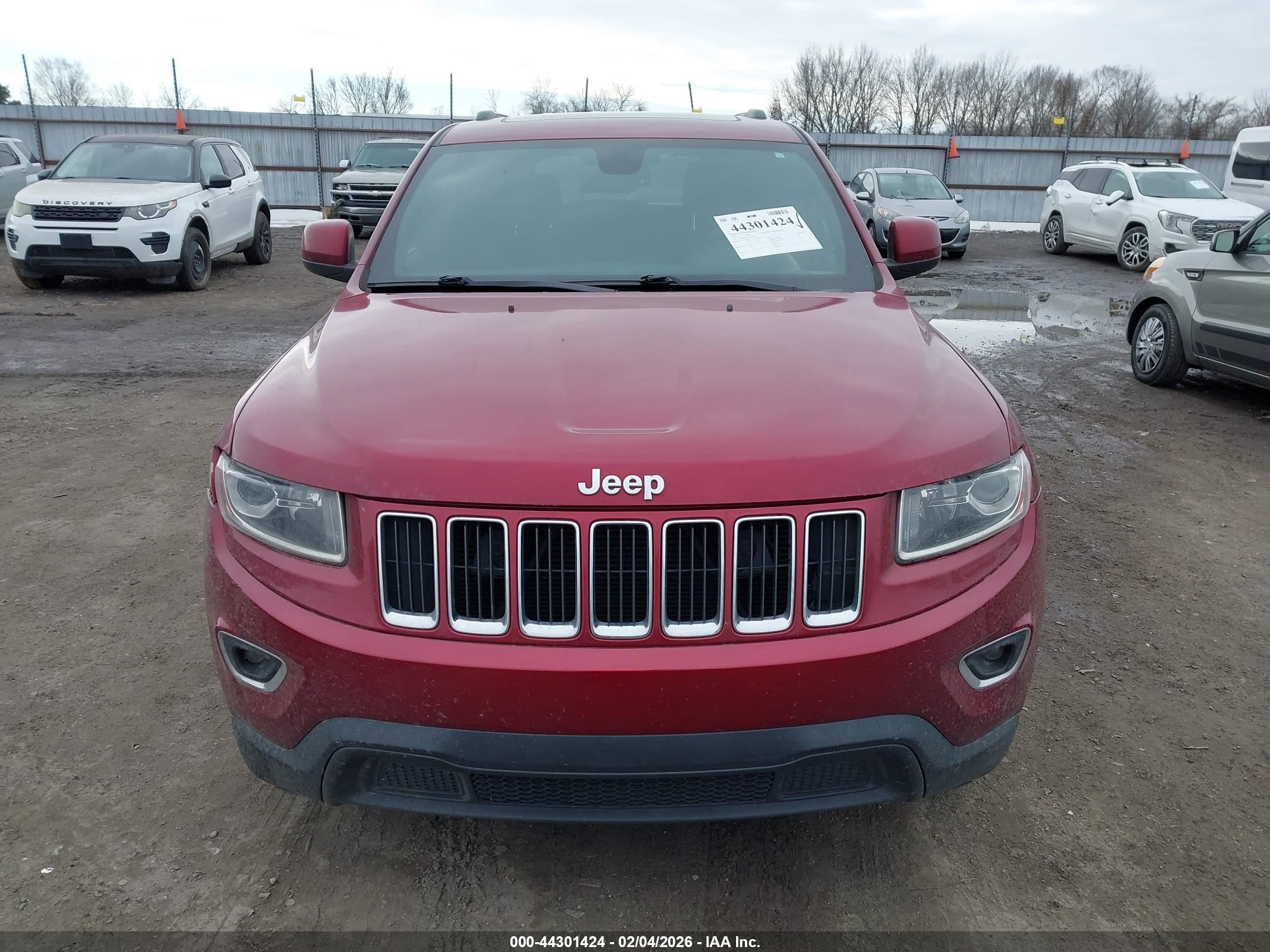 2014 Jeep Grand Cherokee Laredo Burgundy vin: 1C4RJEAG3EC144841