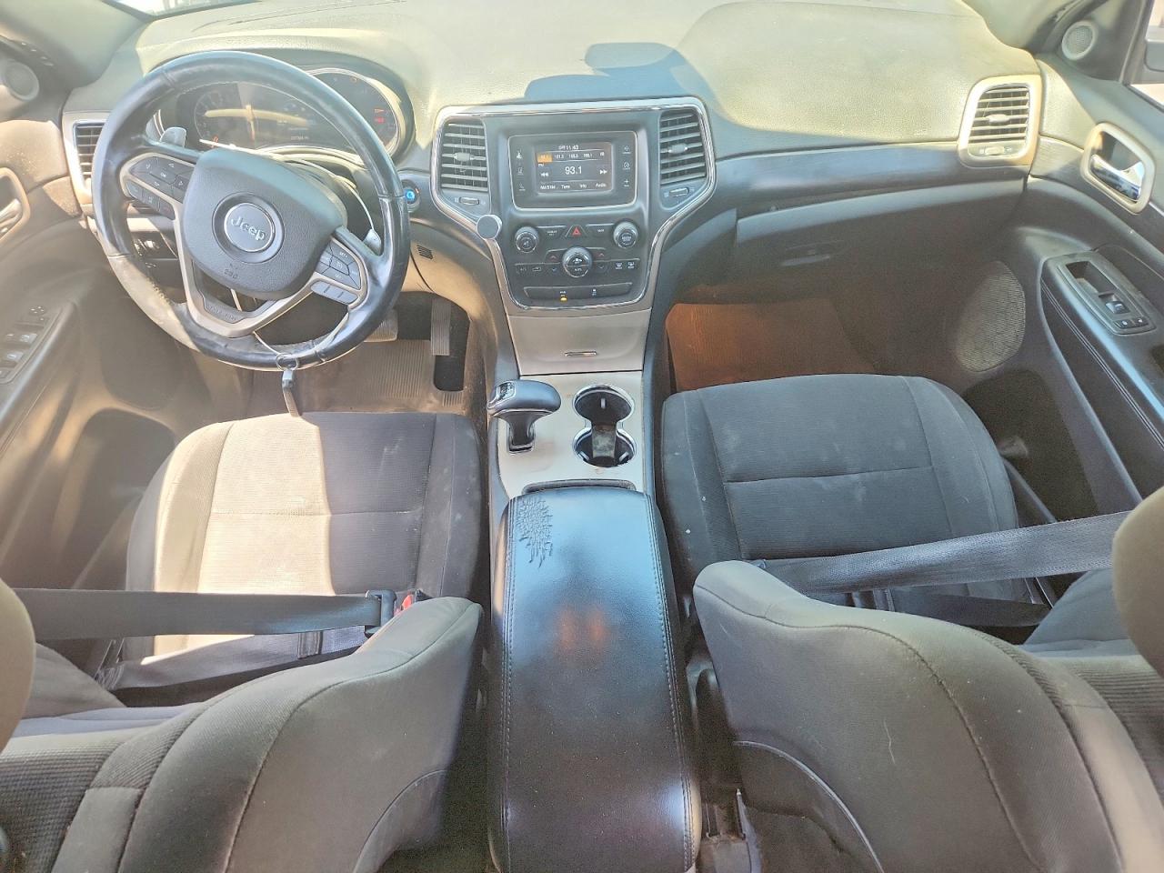2014 Jeep Grand Cherokee Laredo Silver vin: 1C4RJEAG3EC179444