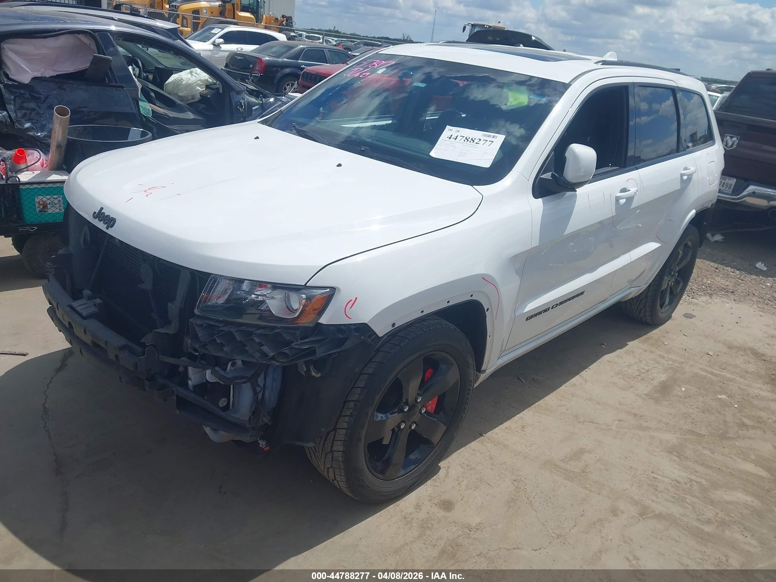 2015 Jeep Grand Cherokee Altitude Белый vin: 1C4RJEAG3FC185035