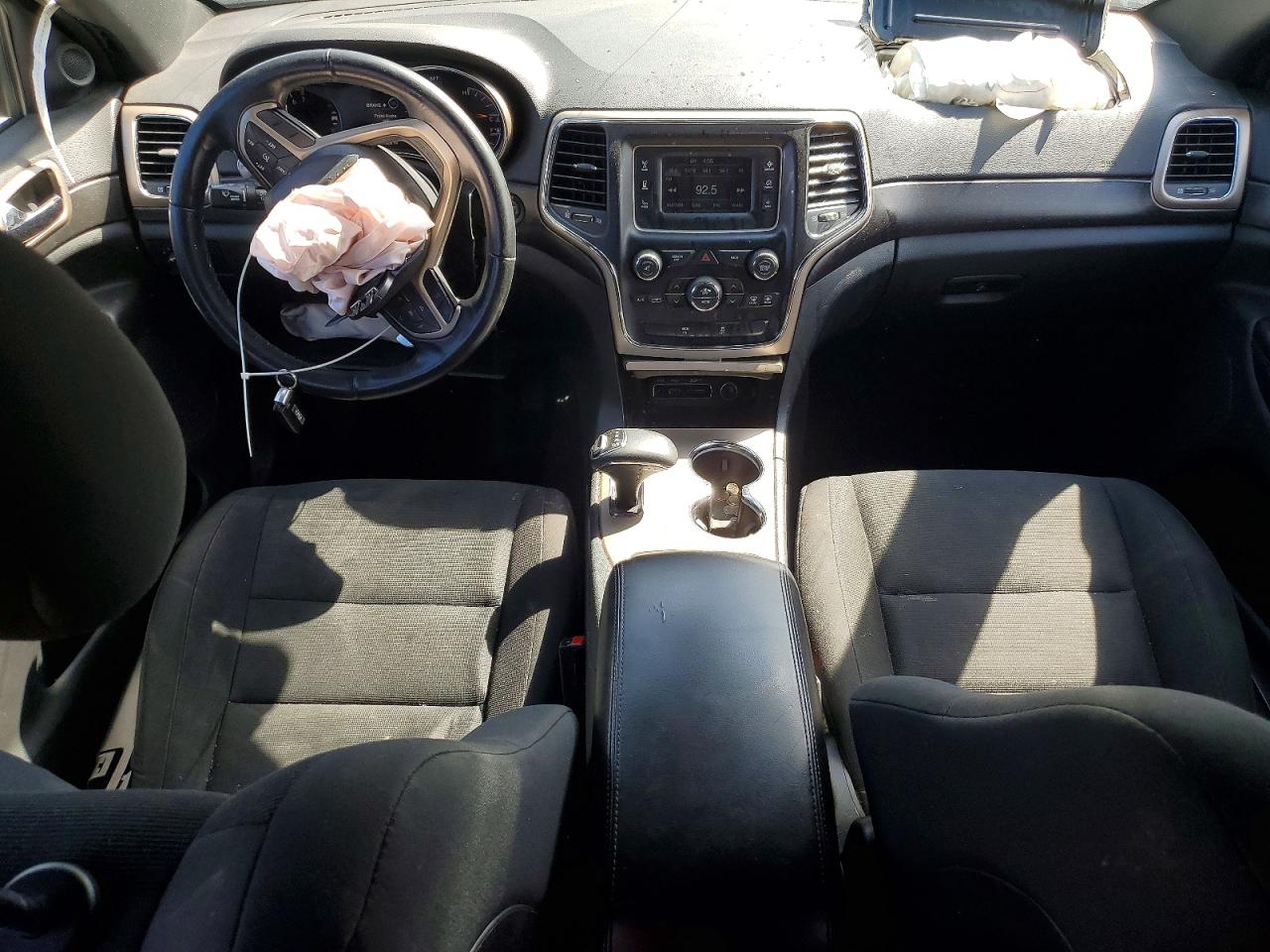 2015 Jeep Grand Cherokee Laredo Gray vin: 1C4RJEAG3FC217059