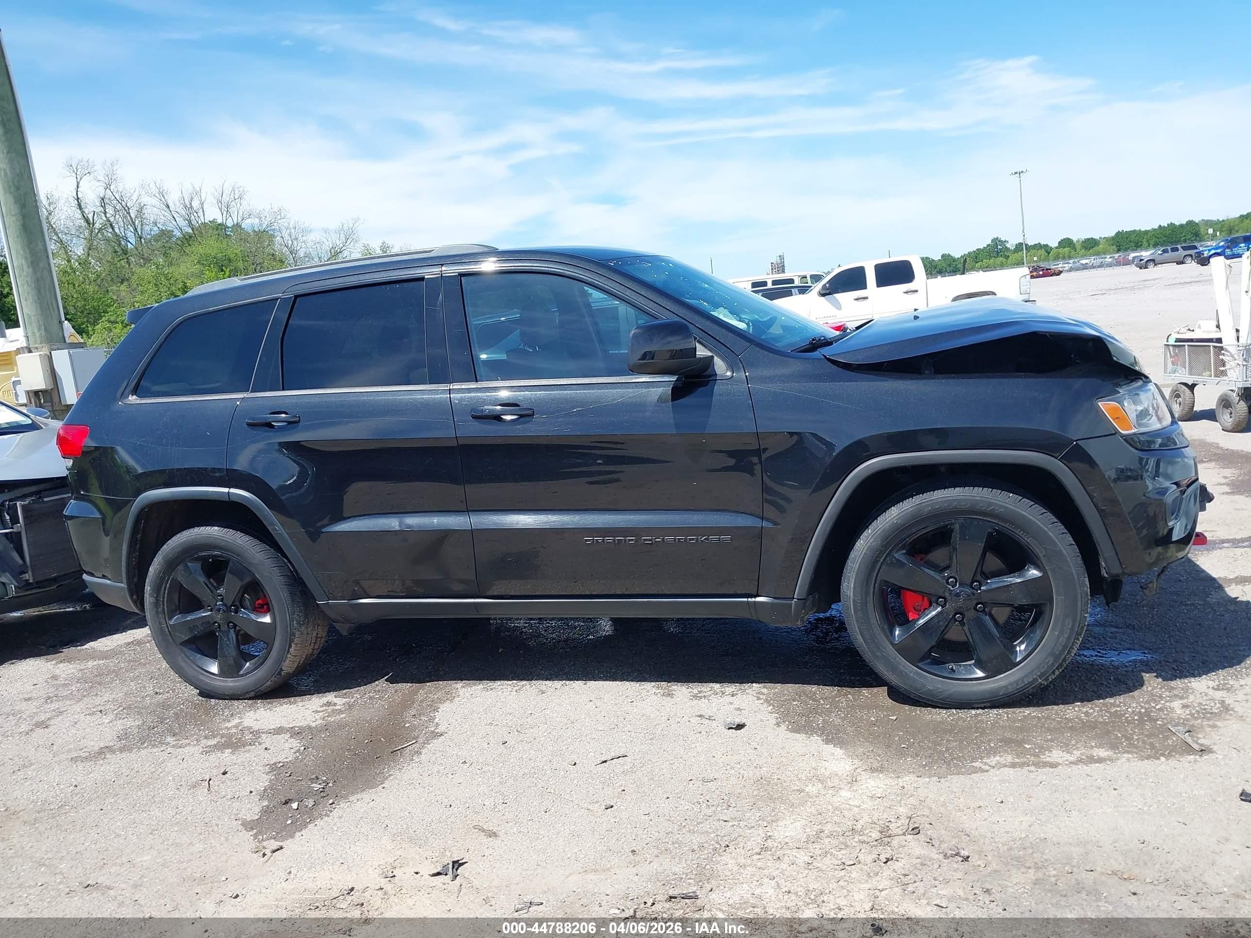2015 Jeep Grand Cherokee Laredo Черный vin: 1C4RJEAG3FC219359
