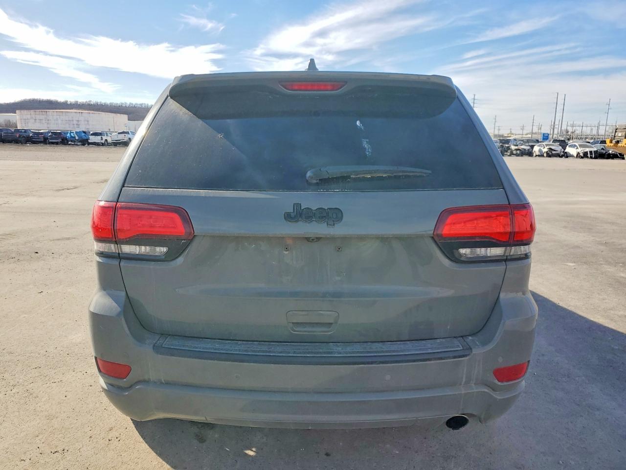 2019 Jeep Grand Cherokee Laredo Серый vin: 1C4RJEAG3KC844290