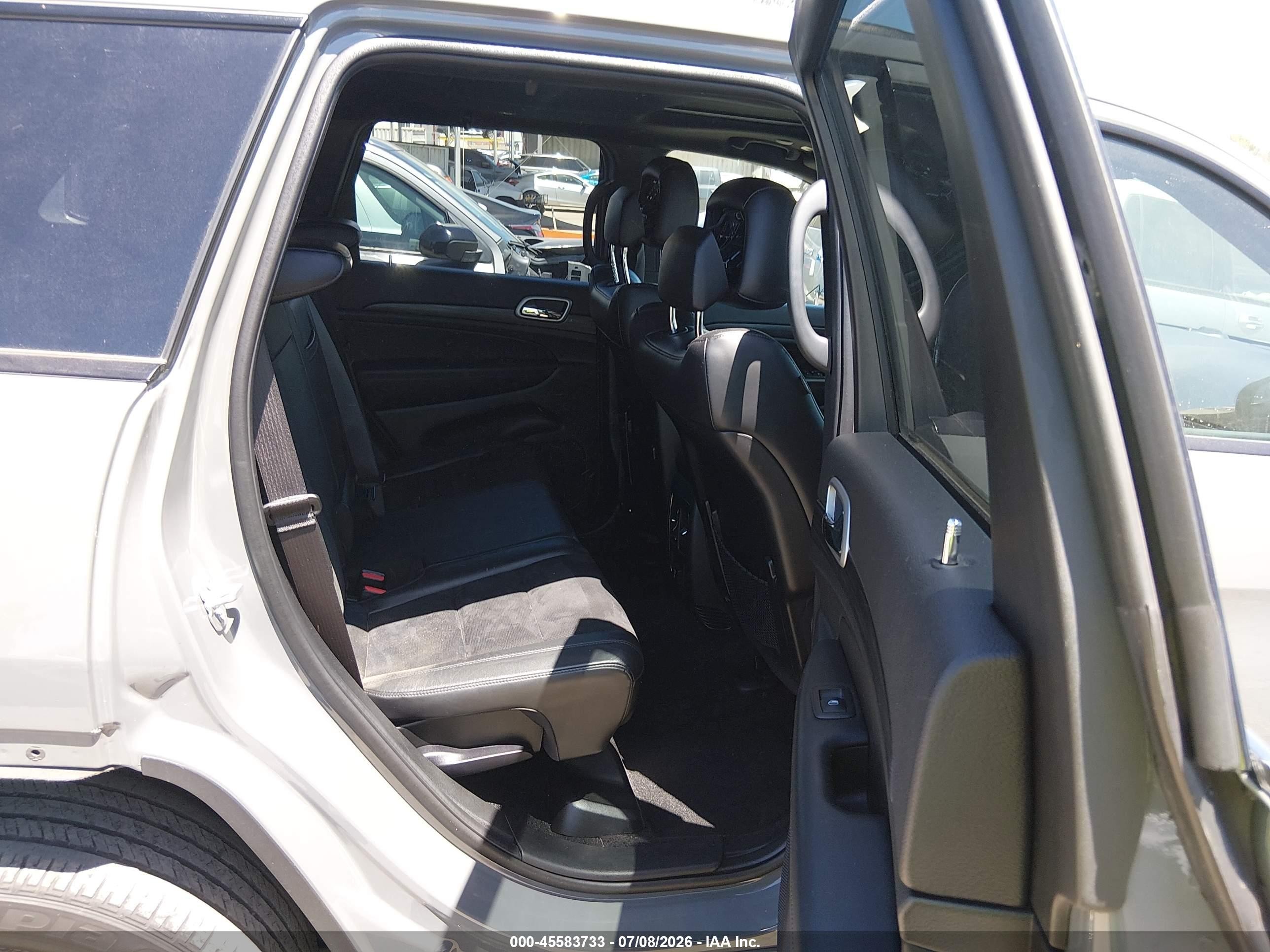 2022 Jeep Grand Cherokee Wk Laredo X 4x2 Gray vin: 1C4RJEAG3NC154513