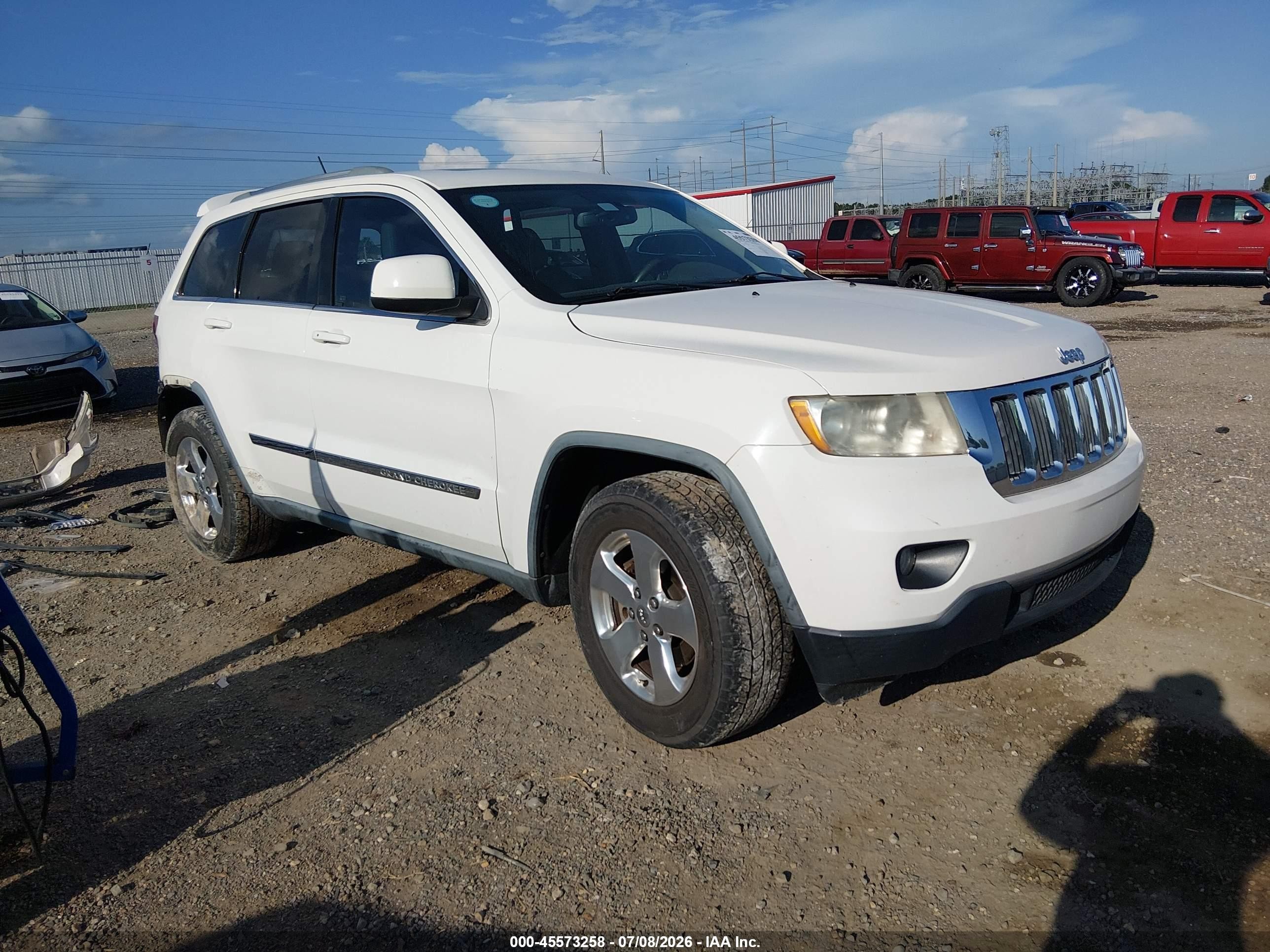 2012 Jeep Grand Cherokee Laredo White vin: 1C4RJEAG4CC146076
