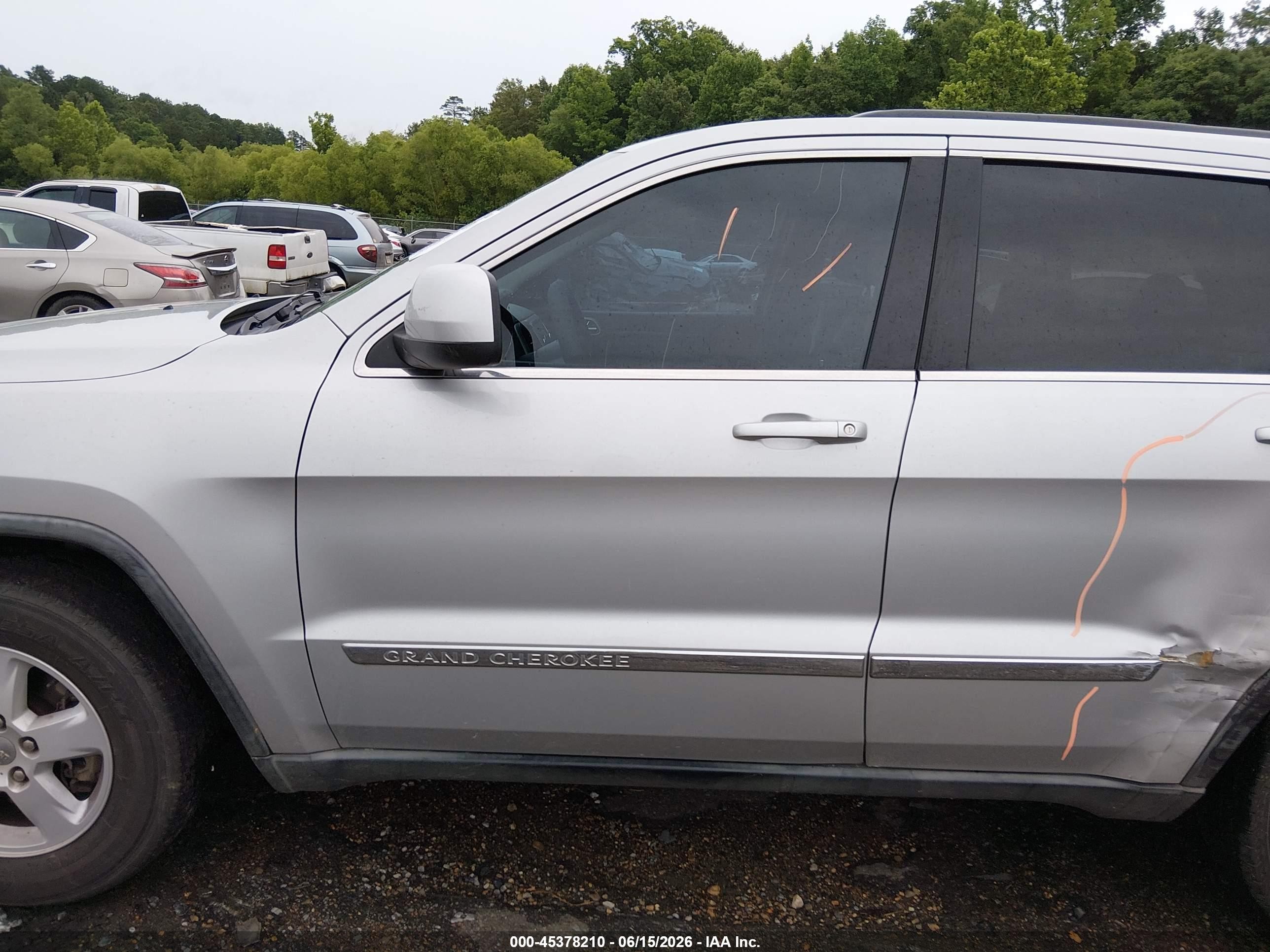2012 Jeep Grand Cherokee Laredo Silver vin: 1C4RJEAG4CC177411