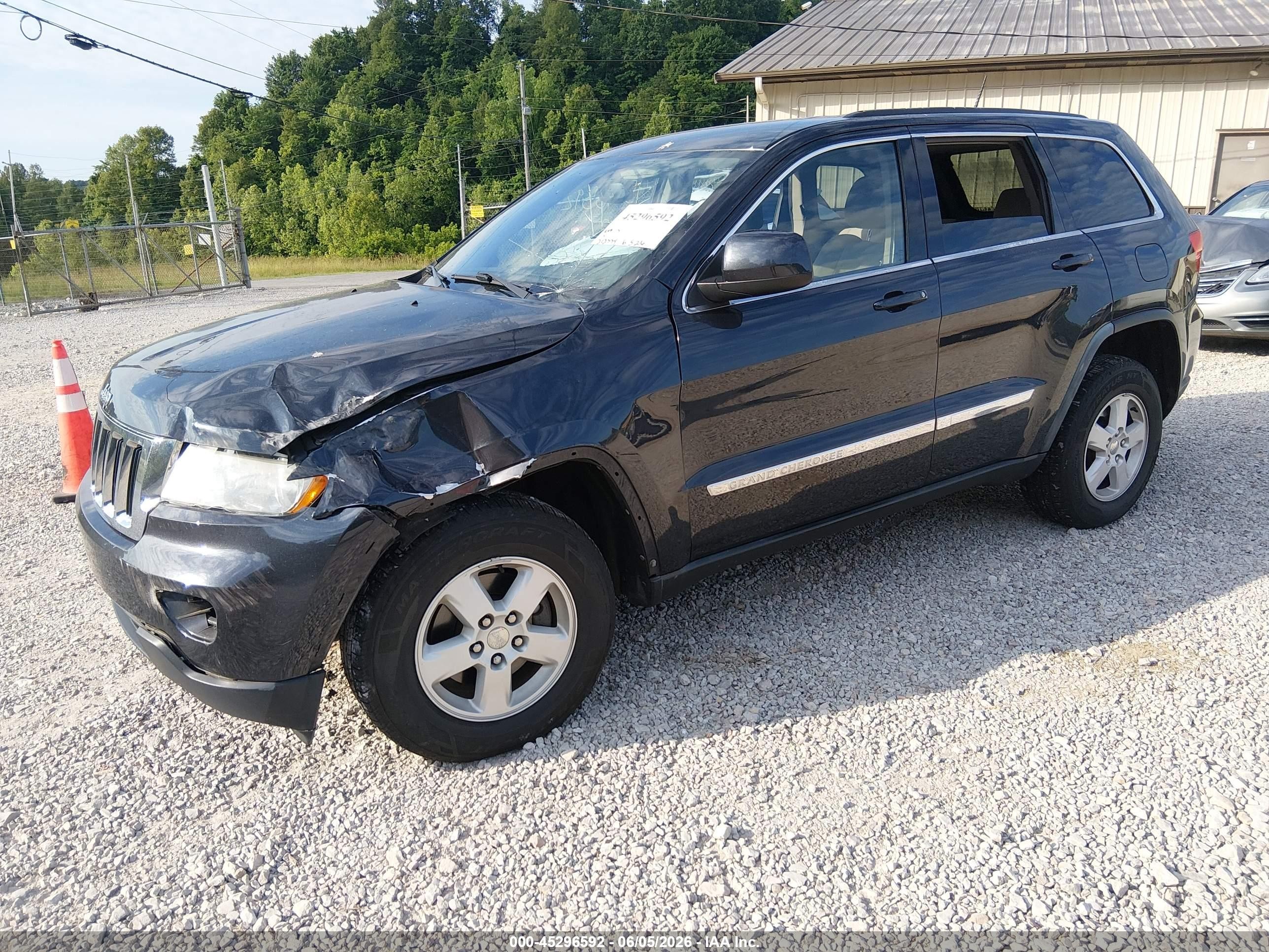 2012 Jeep Grand Cherokee Laredo Green vin: 1C4RJEAG4CC204347