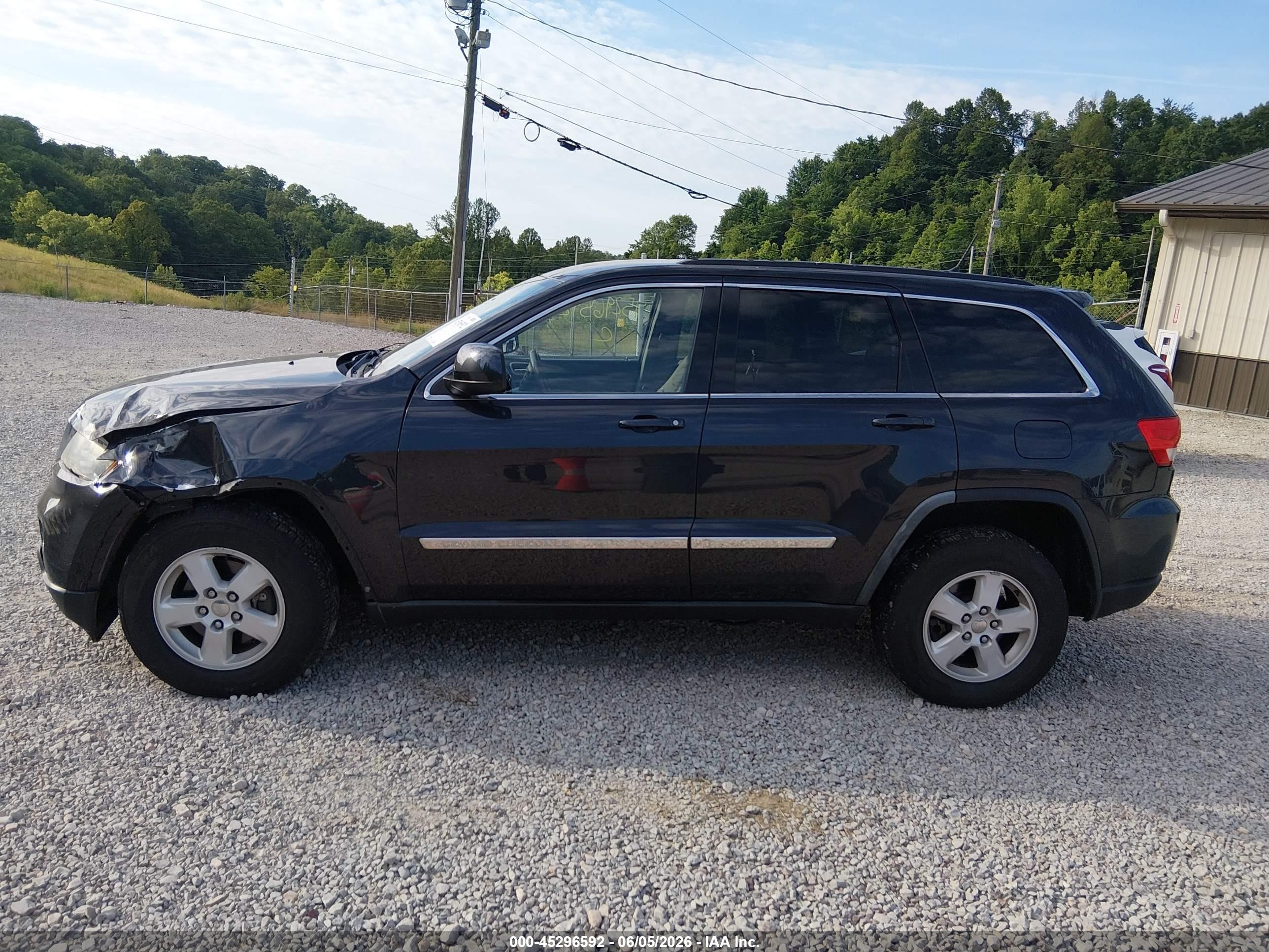 2012 Jeep Grand Cherokee Laredo Green vin: 1C4RJEAG4CC204347