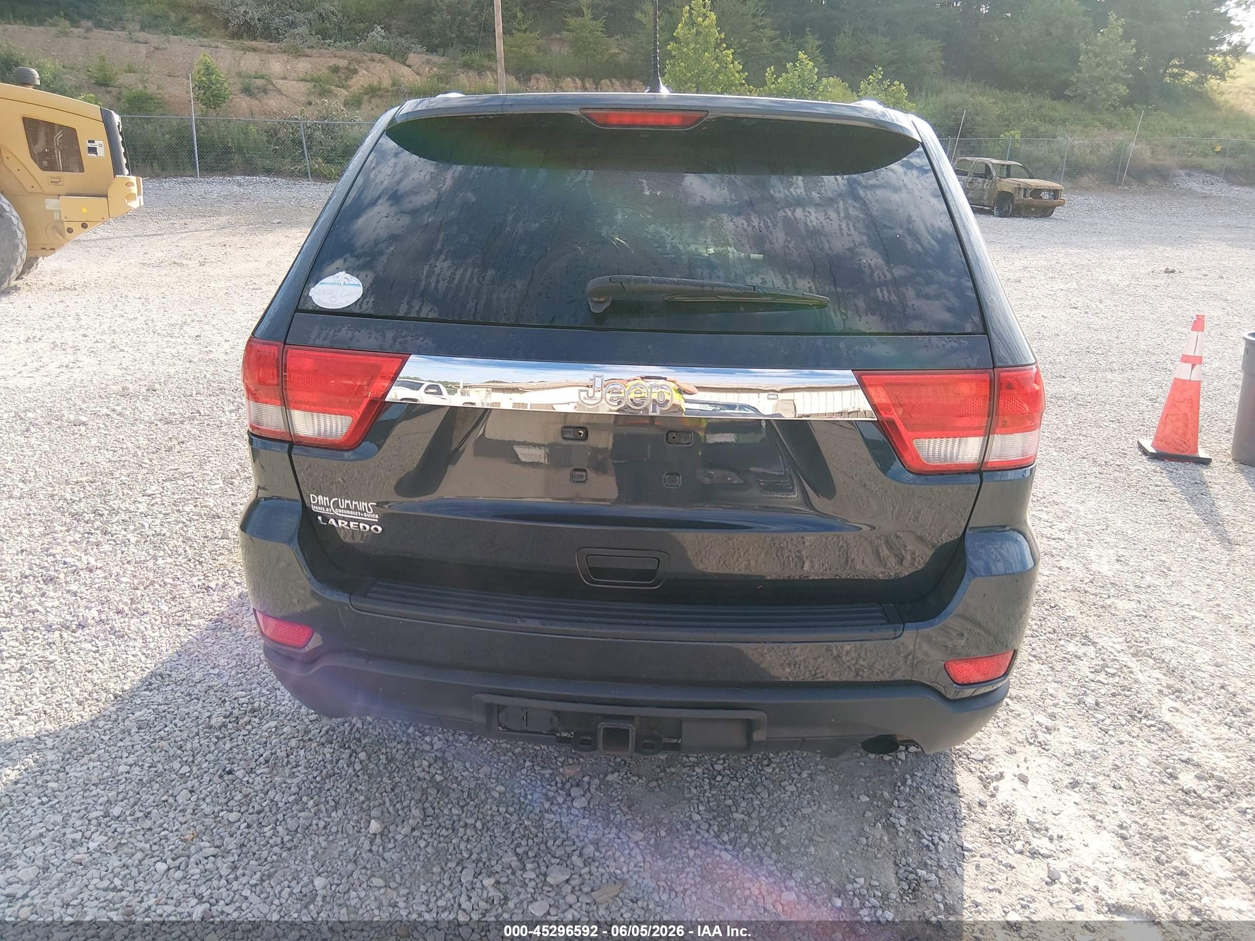 2012 Jeep Grand Cherokee Laredo Green vin: 1C4RJEAG4CC204347