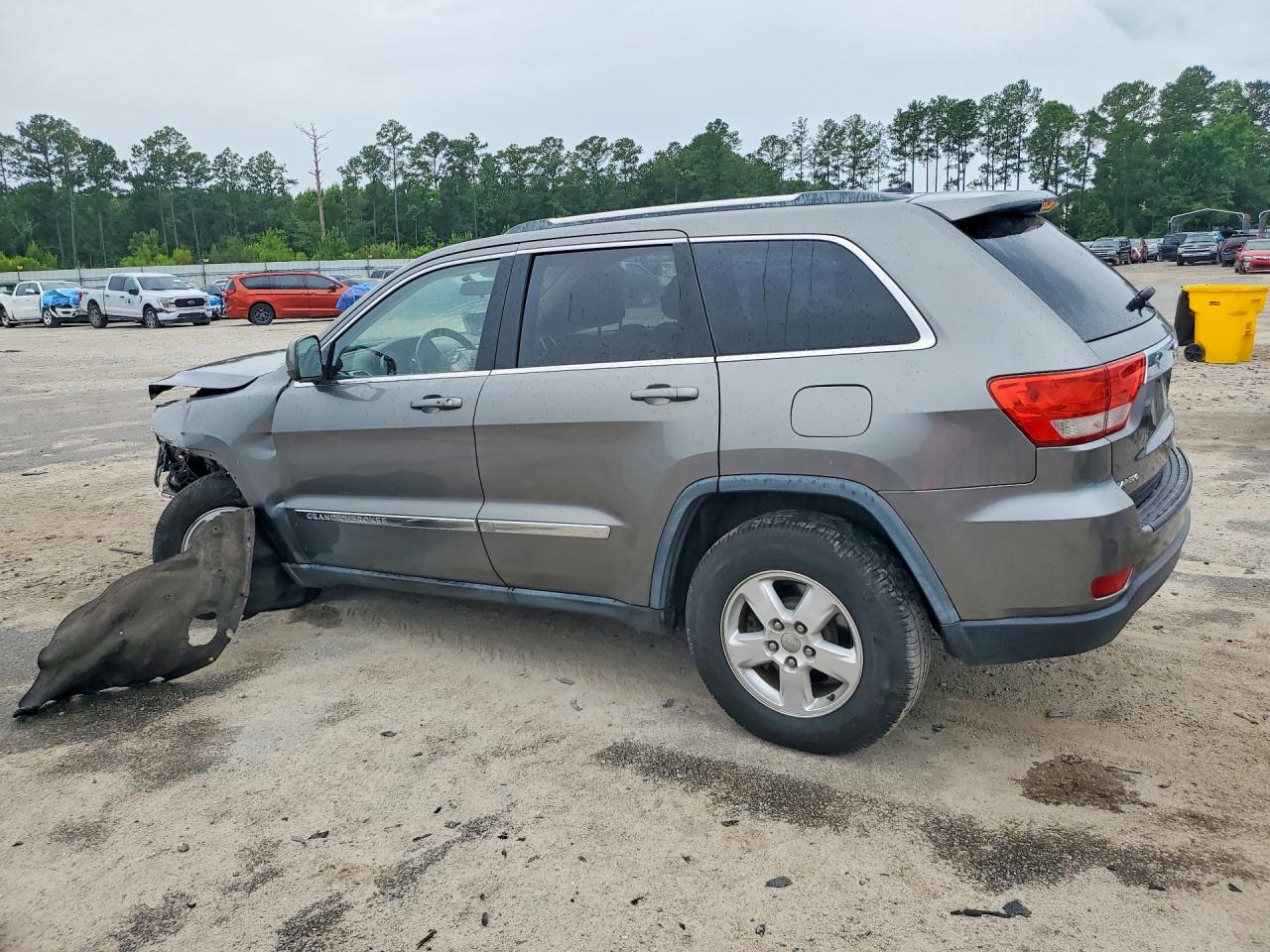 2012 Jeep Grand Cherokee Laredo Gray vin: 1C4RJEAG4CC259011
