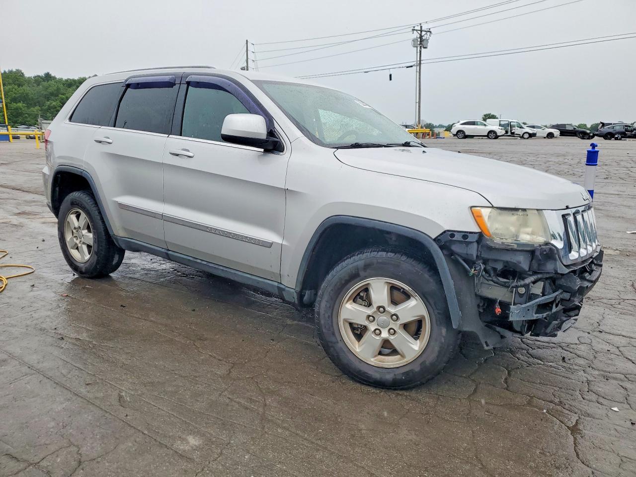 2013 Jeep Grand Cherokee Laredo Silver vin: 1C4RJEAG4DC507887