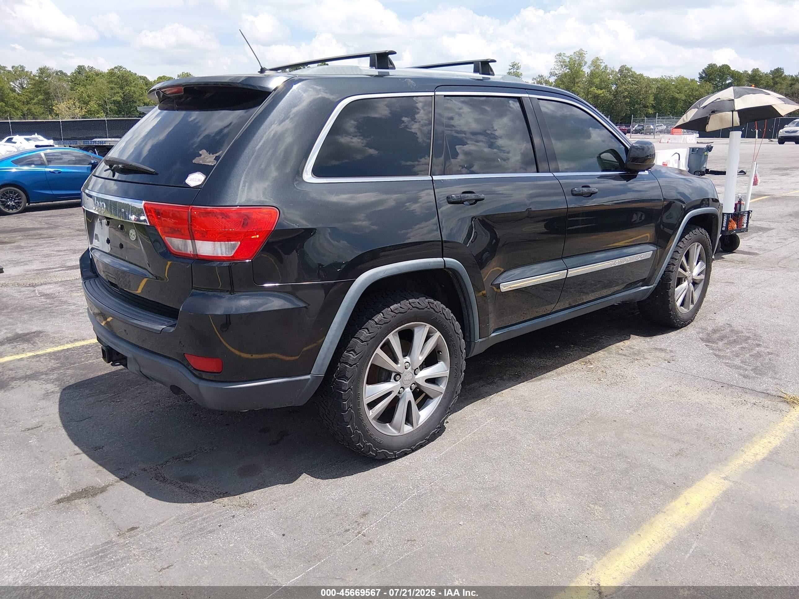 2013 Jeep Grand Cherokee Laredo Black vin: 1C4RJEAG4DC534345
