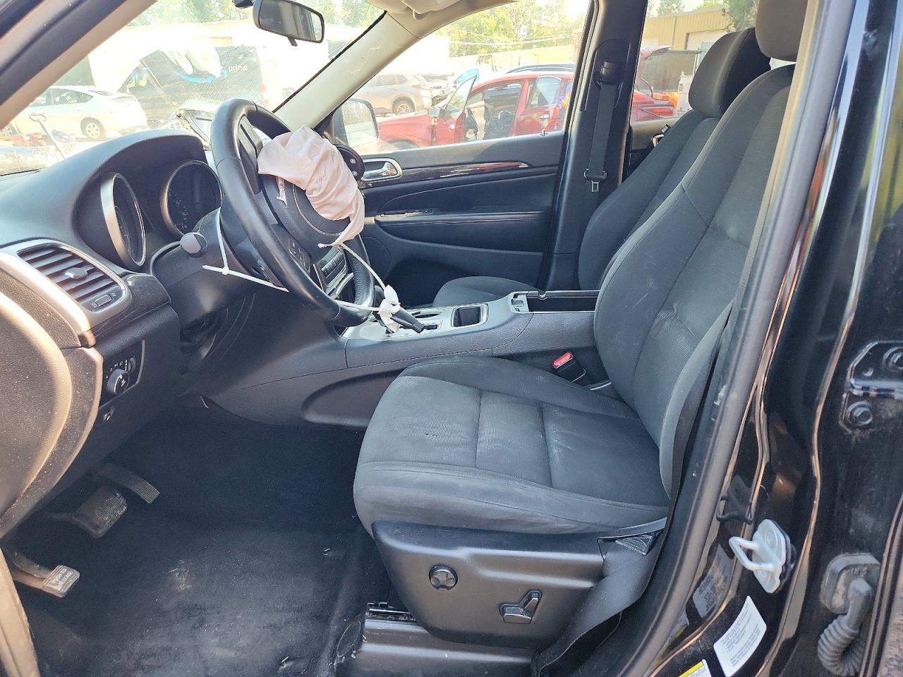2013 Jeep Grand Cherokee Laredo Black vin: 1C4RJEAG4DC569435