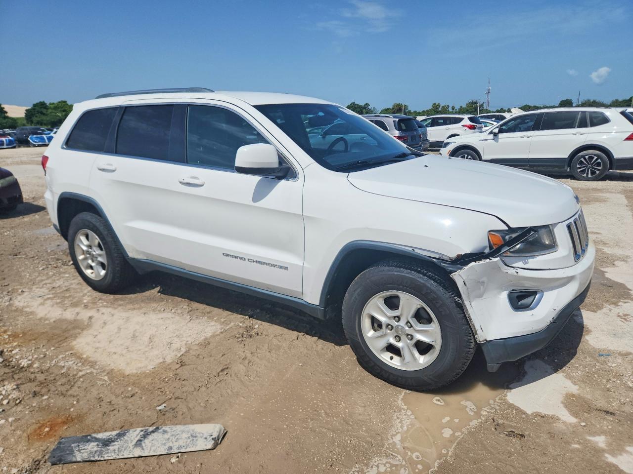 2014 Jeep Grand Cherokee Laredo White vin: 1C4RJEAG4EC528899