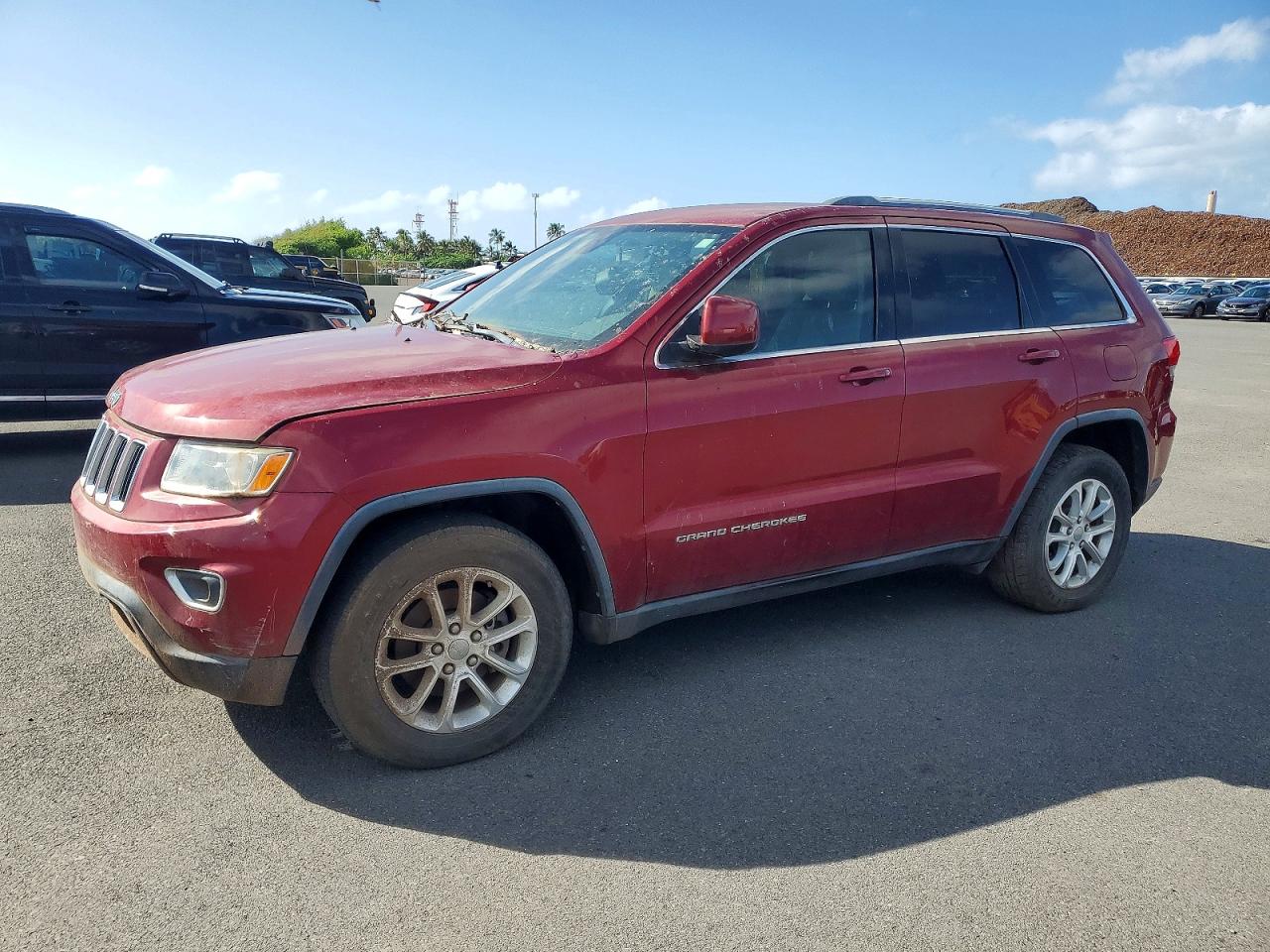 2015 Jeep Grand Cherokee Laredo Maroon vin: 1C4RJEAG4FC678044
