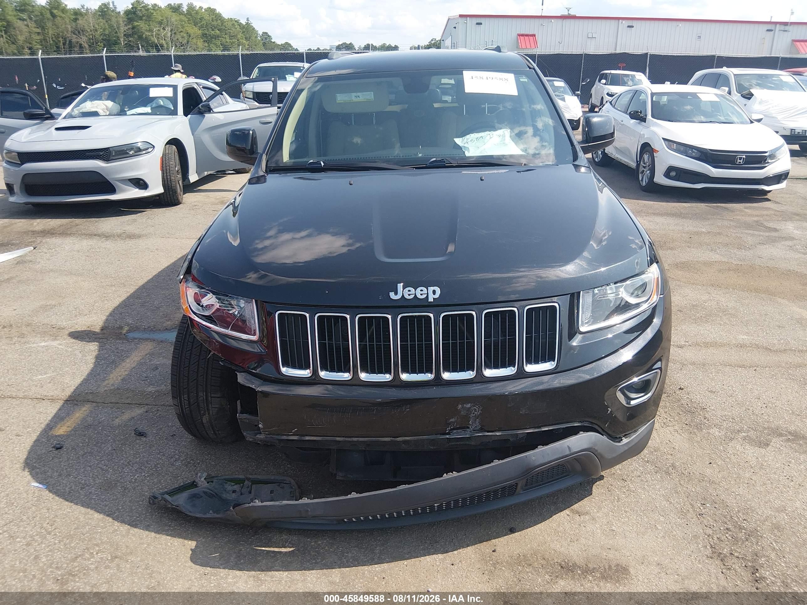 2015 Jeep Grand Cherokee Laredo Черный vin: 1C4RJEAG4FC857071