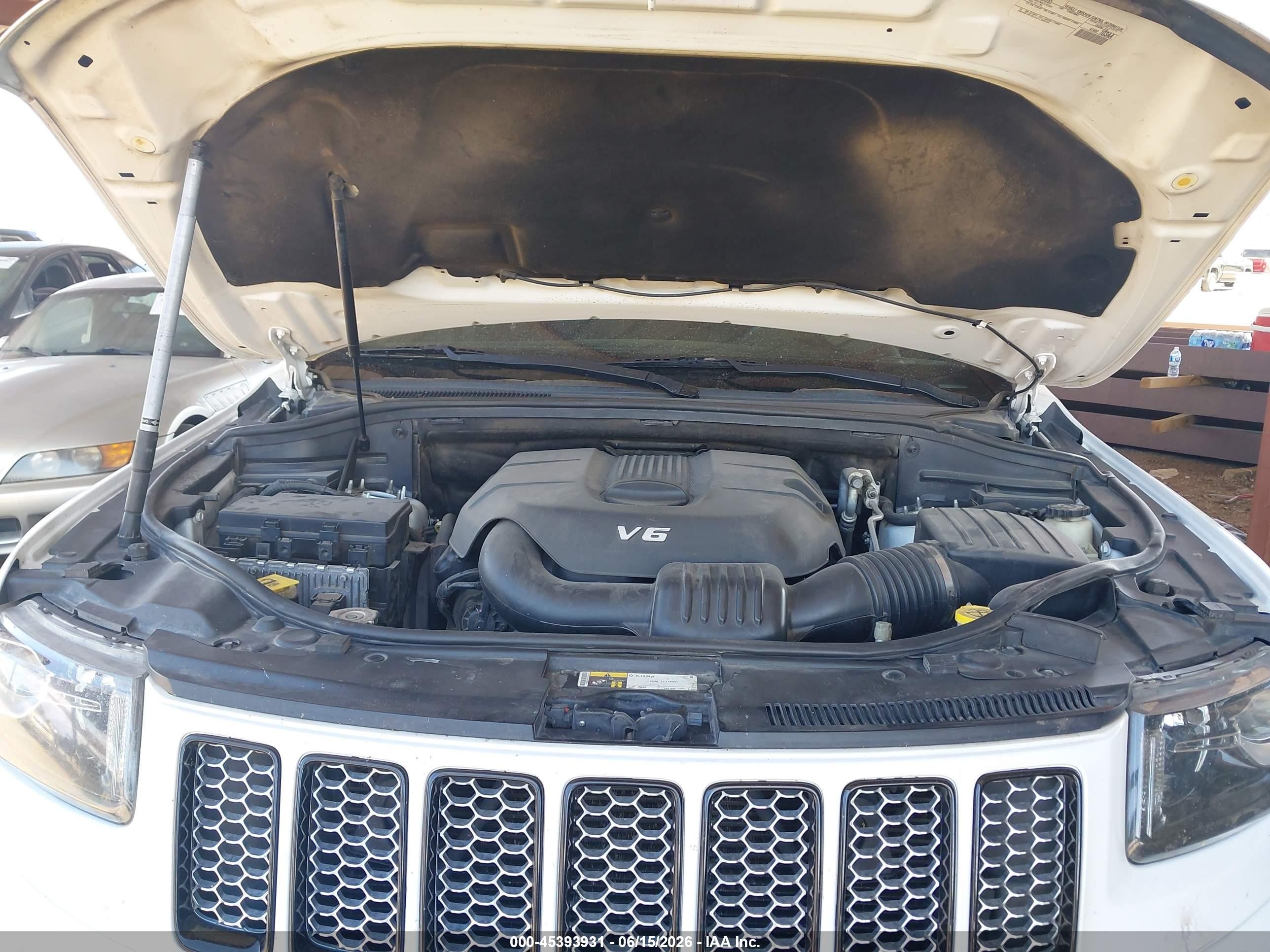 2015 Jeep Grand Cherokee Altitude White vin: 1C4RJEAG4FC926521