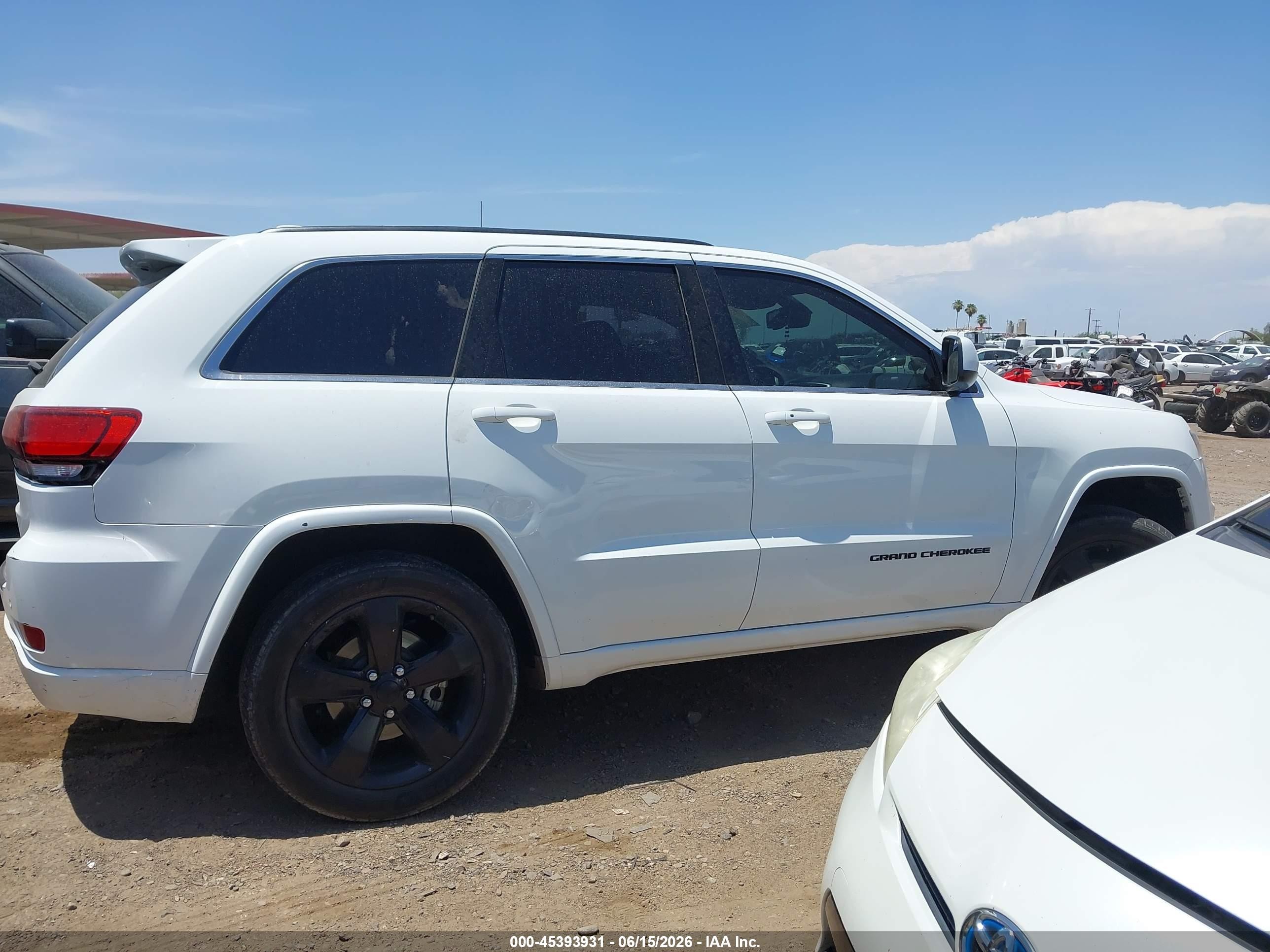 2015 Jeep Grand Cherokee Altitude White vin: 1C4RJEAG4FC926521