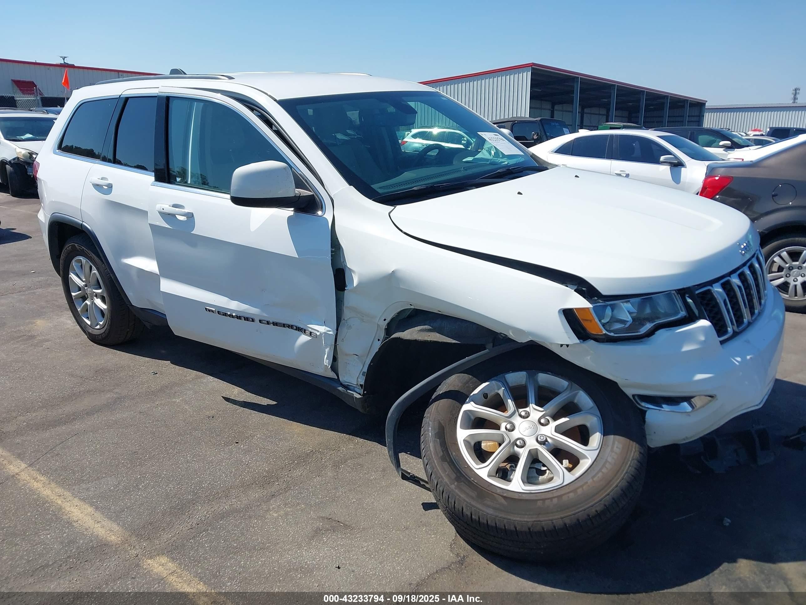 2022 Jeep Grand Cherokee Wk Laredo E 4x2 White vin: 1C4RJEAG4NC171305
