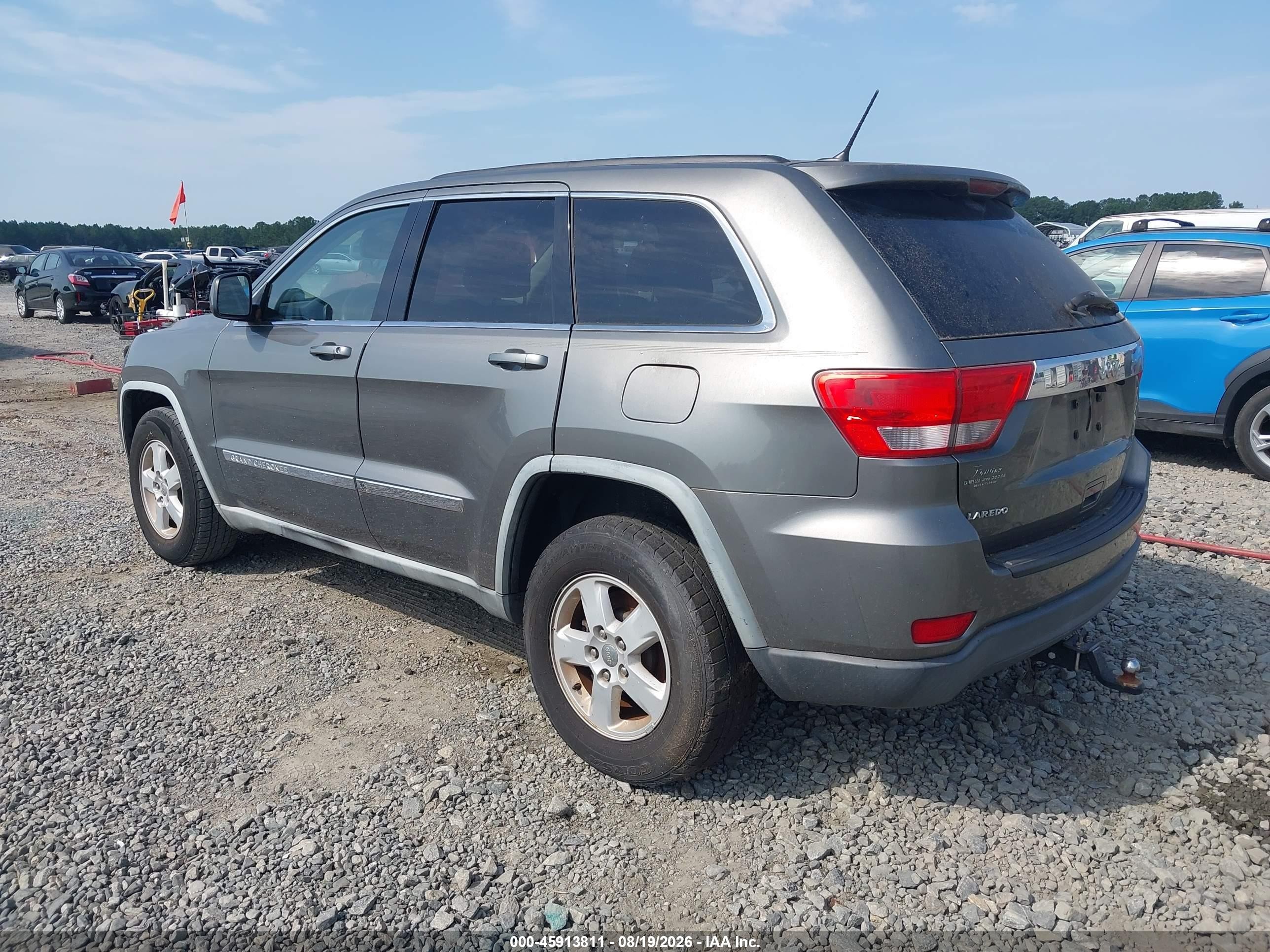 2012 Jeep Grand Cherokee Laredo Gray vin: 1C4RJEAG5CC209623