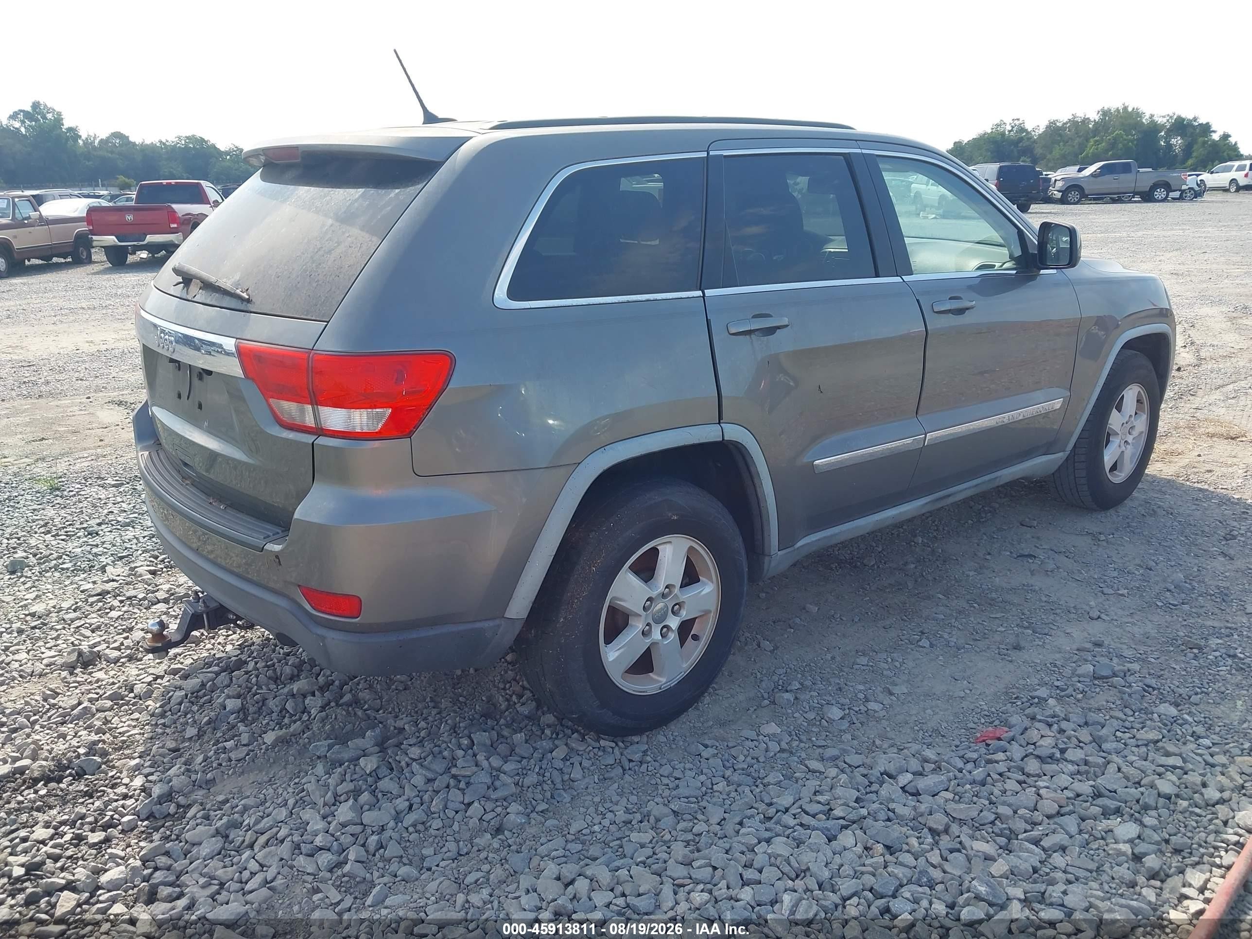 2012 Jeep Grand Cherokee Laredo Gray vin: 1C4RJEAG5CC209623