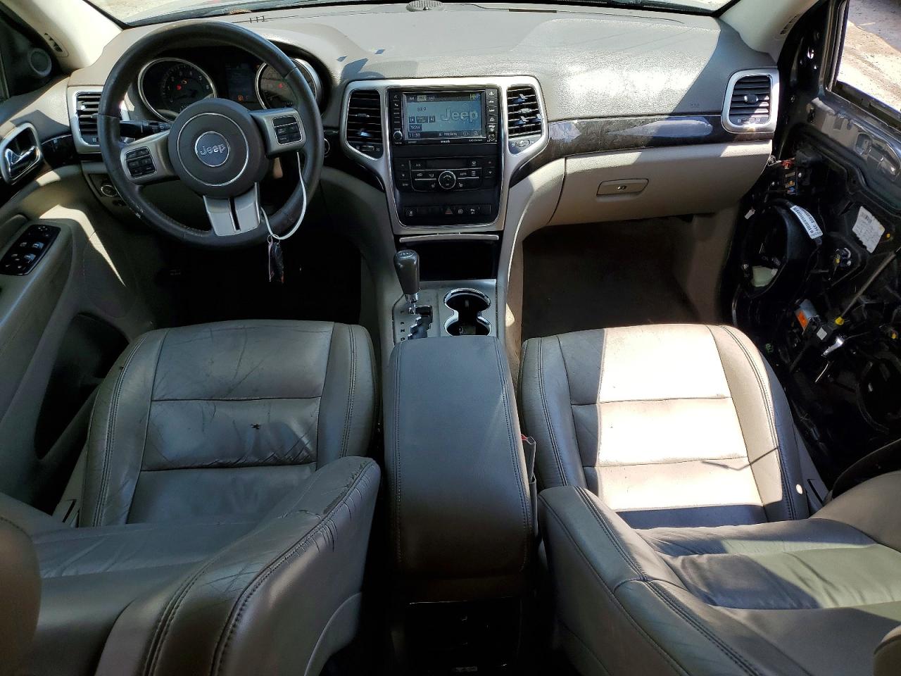 2012 Jeep Grand Cherokee Laredo Gray vin: 1C4RJEAG5CC209668