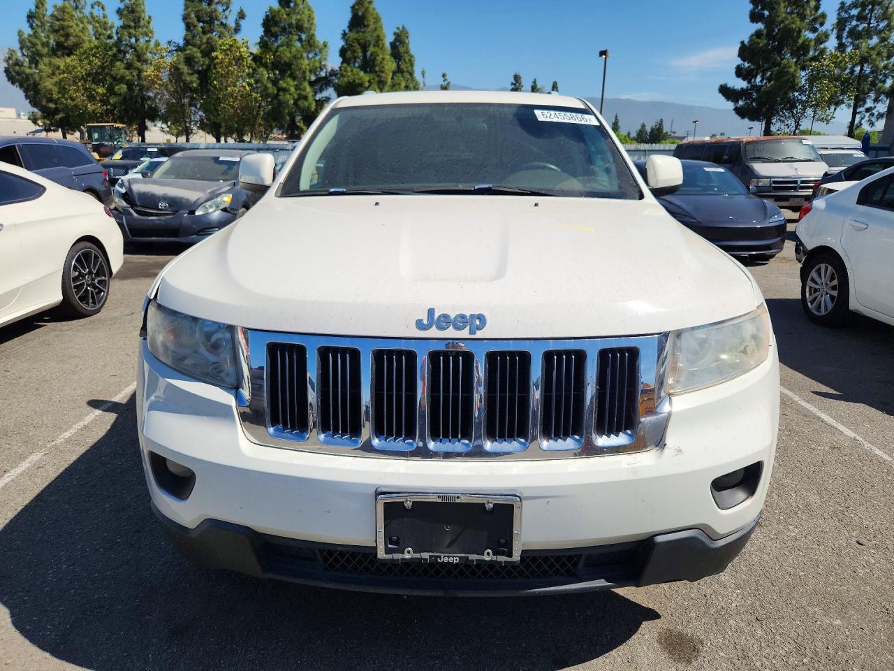 2012 Jeep Cher Latitude White vin: 1C4RJEAG5CC290770