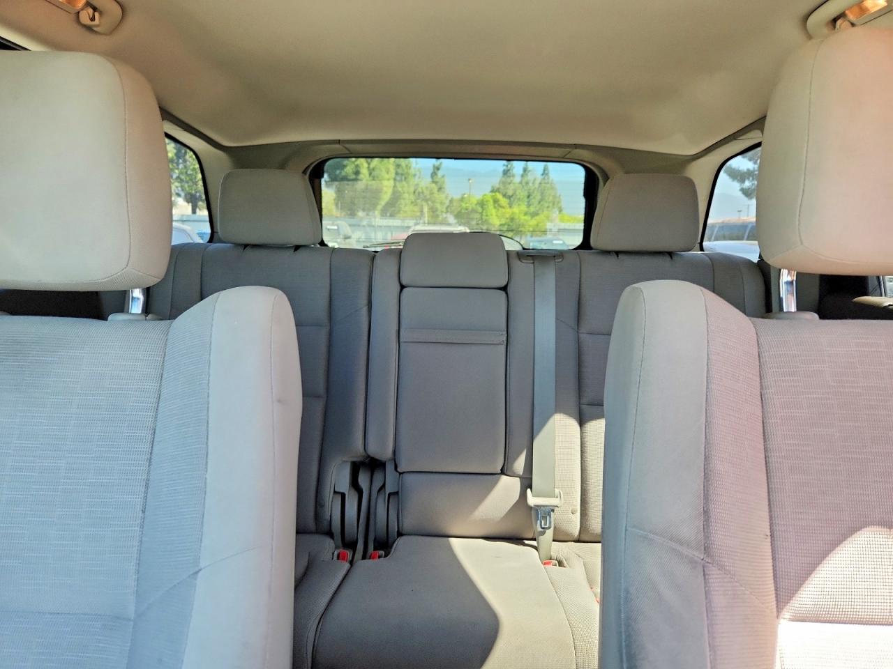 2012 Jeep Cher Latitude White vin: 1C4RJEAG5CC290770