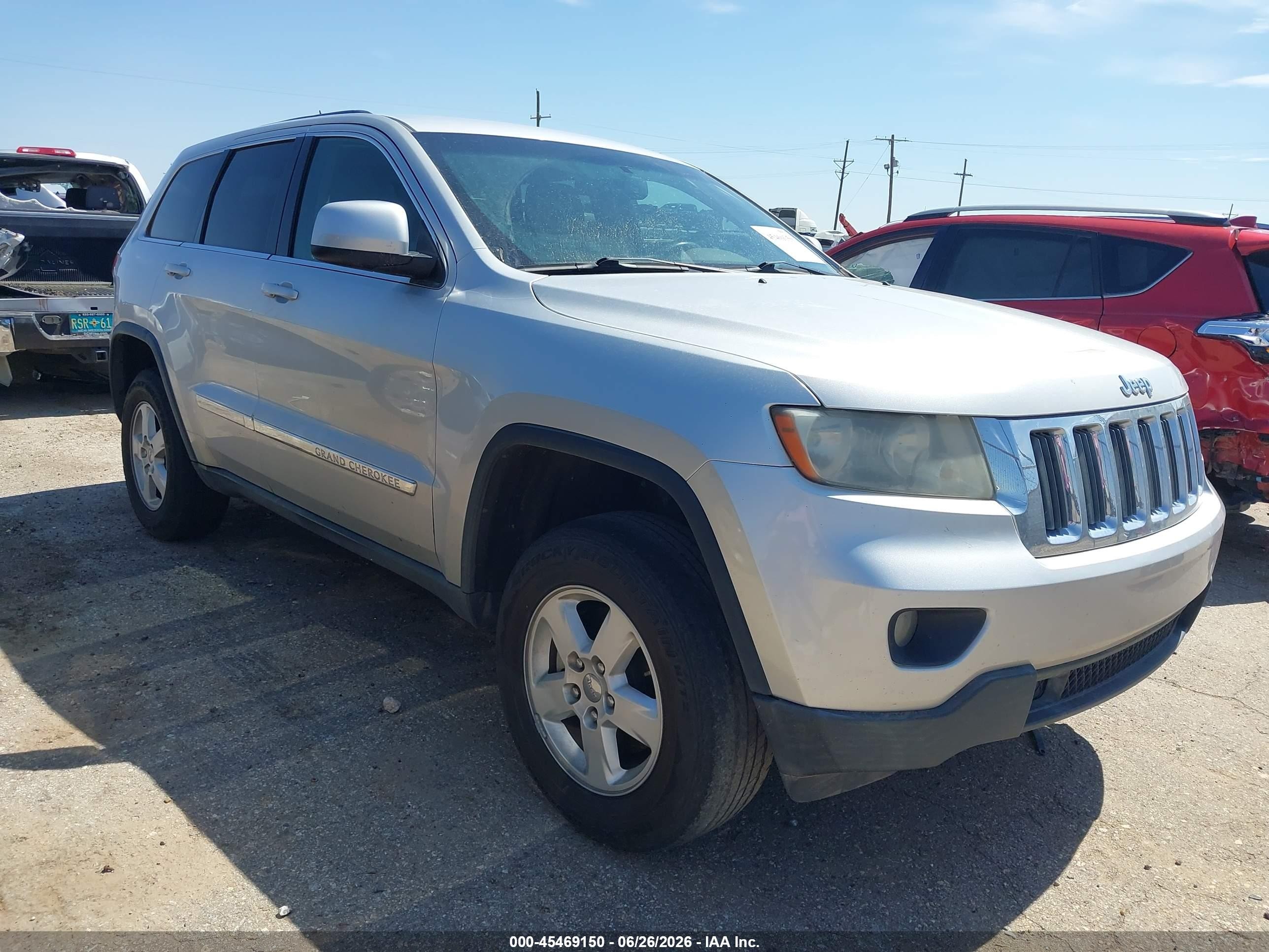 2012 Jeep Grand Cherokee Laredo Silver vin: 1C4RJEAG5CC355164